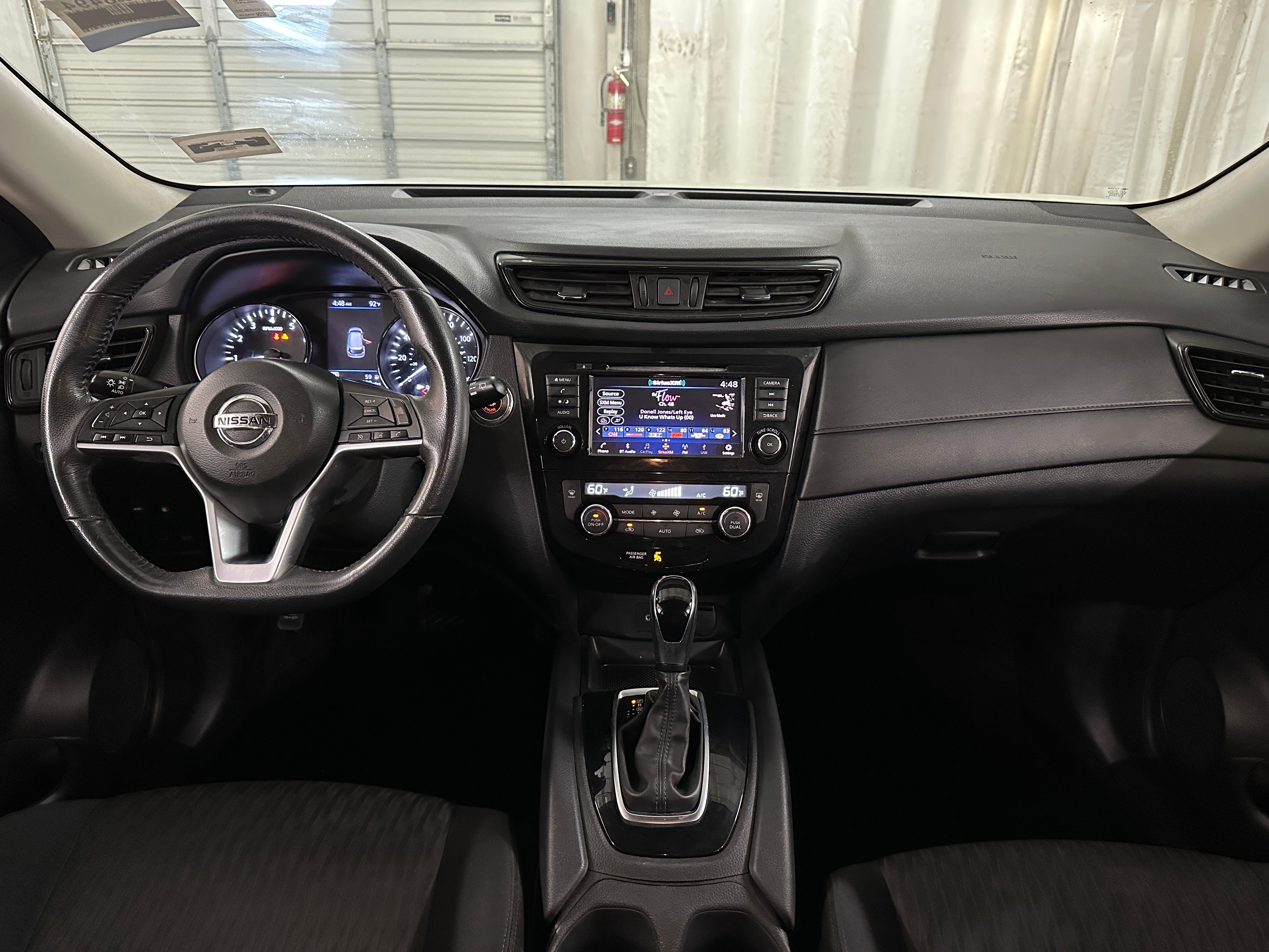2018 Nissan Rogue SV 3