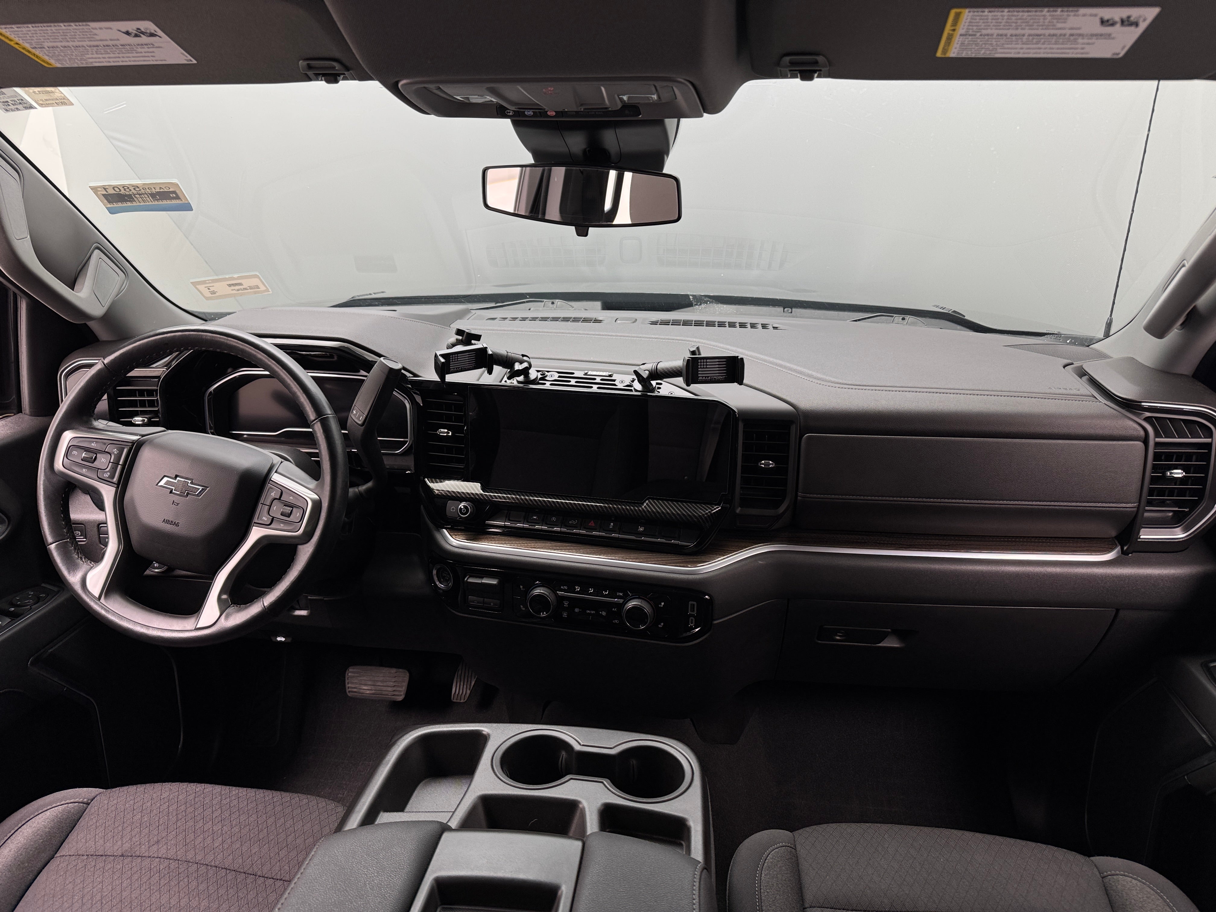 2022 Chevrolet Silverado 1500 RST 3