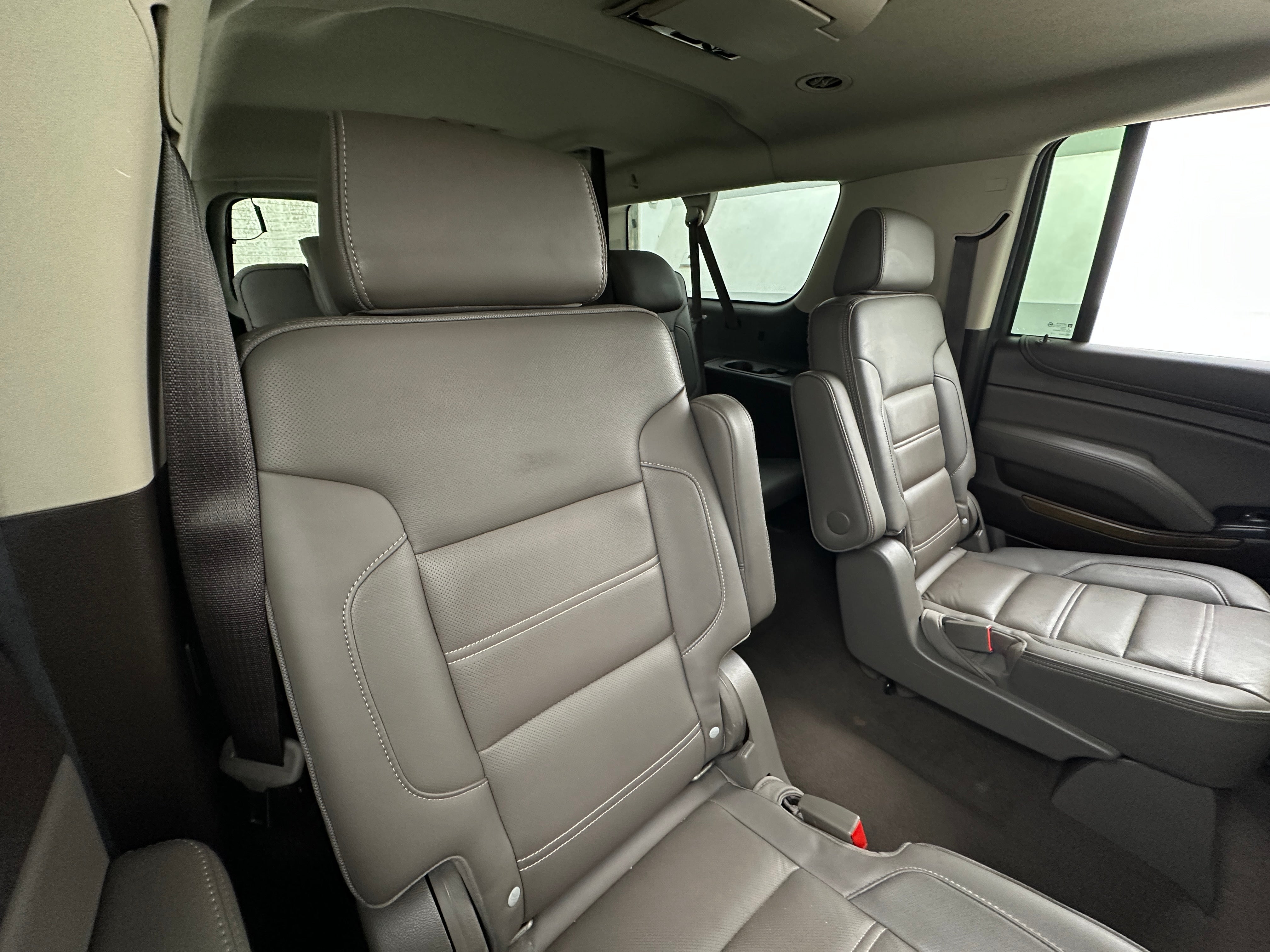 2020 GMC Yukon XL Denali 5