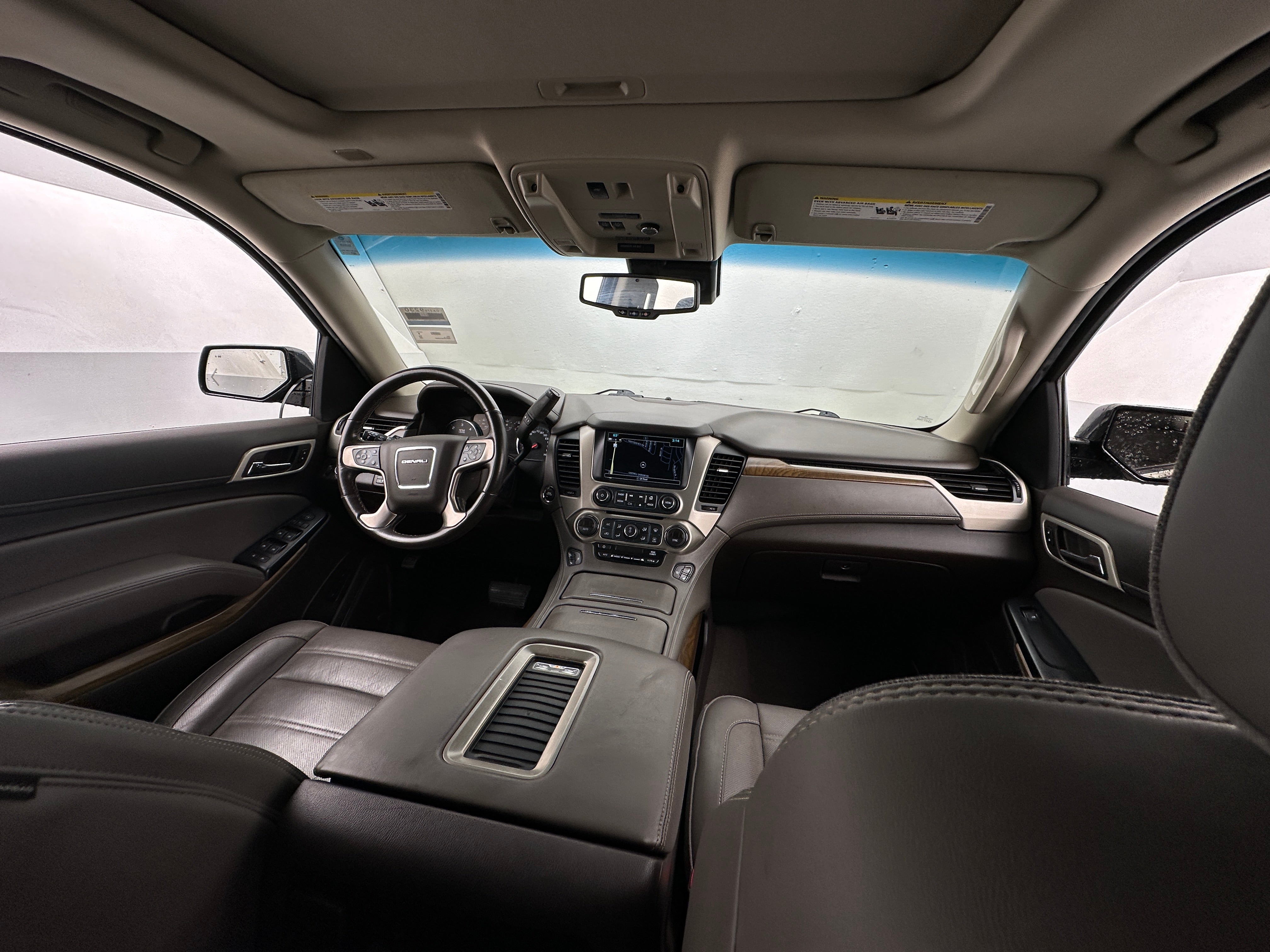 2020 GMC Yukon XL Denali 2