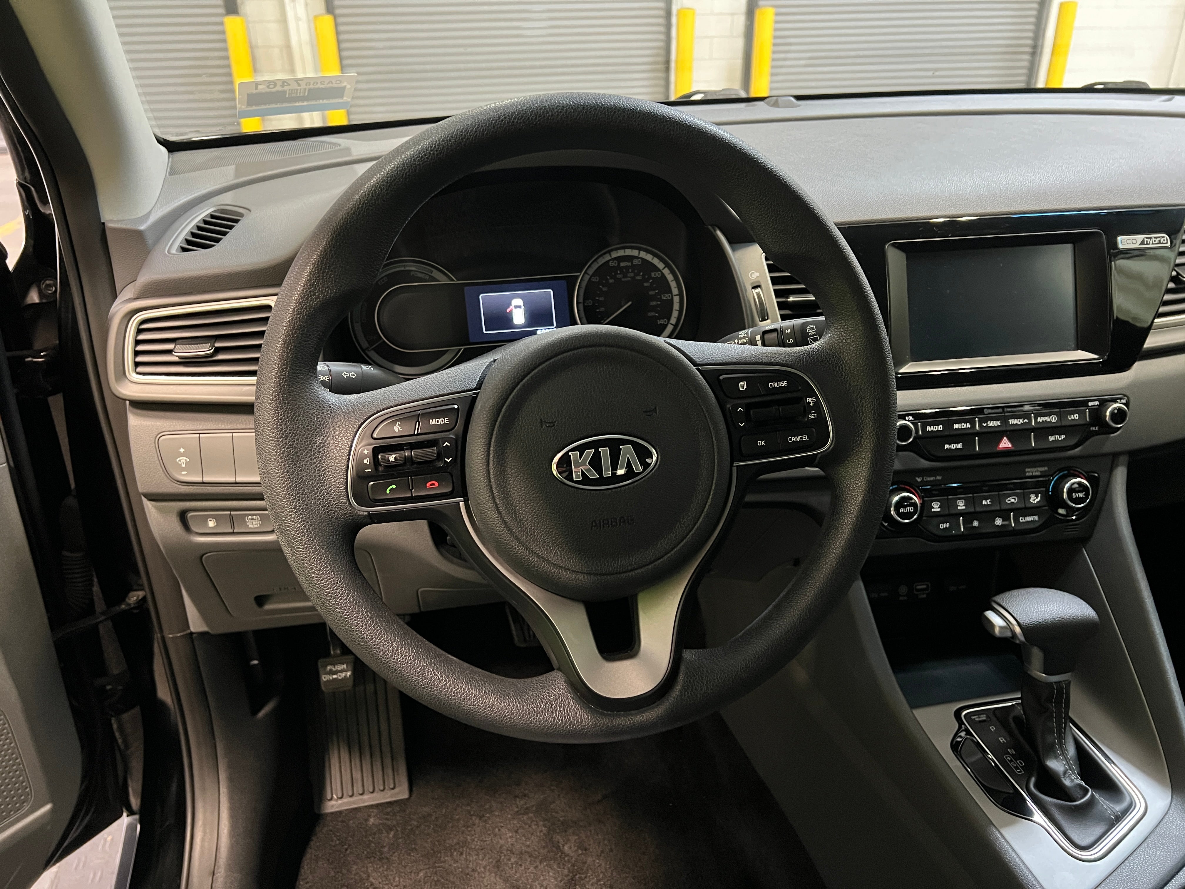 2017 Kia Niro LX 5