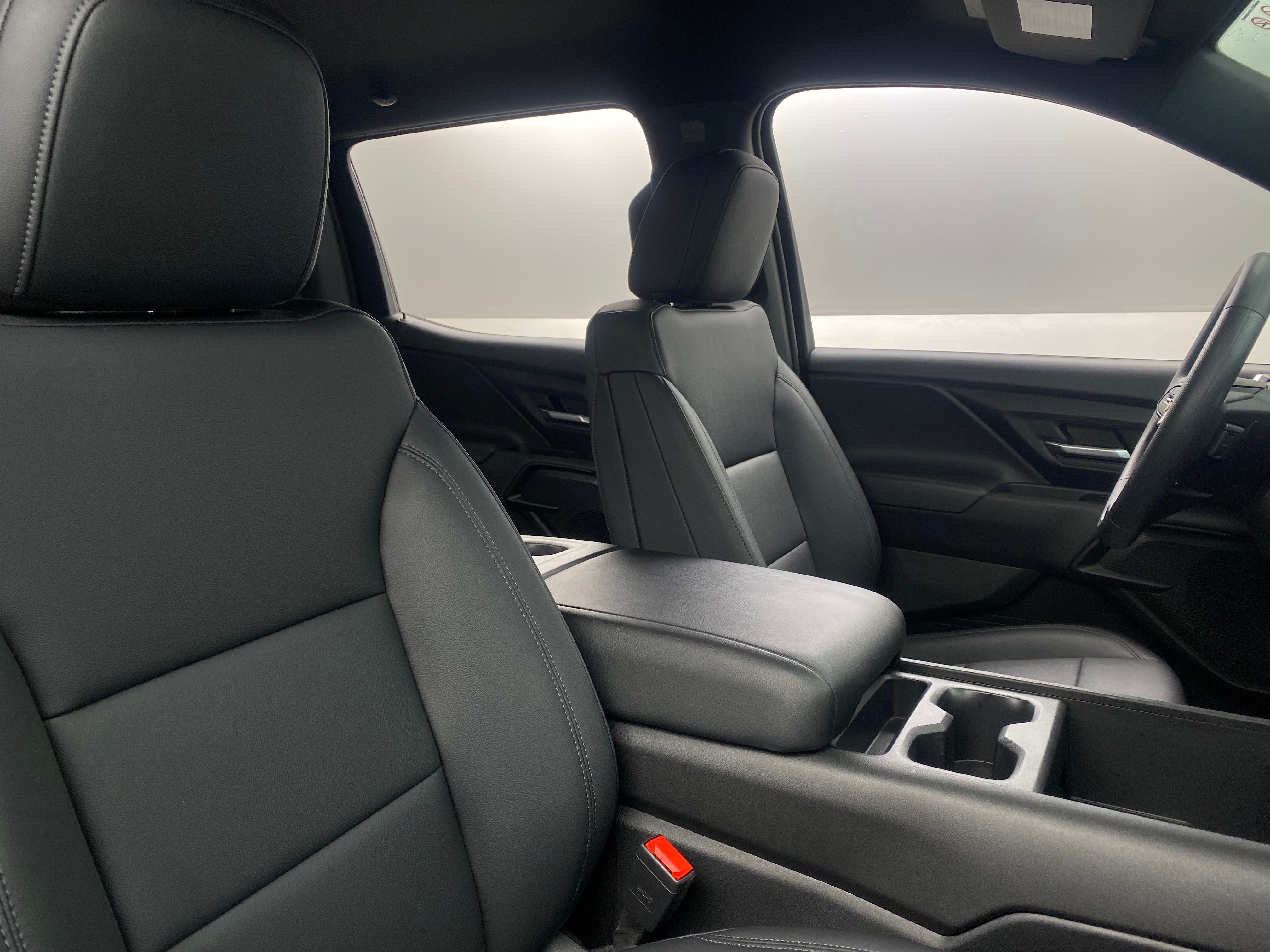 2024 Chevrolet Silverado EV Work Truck 2