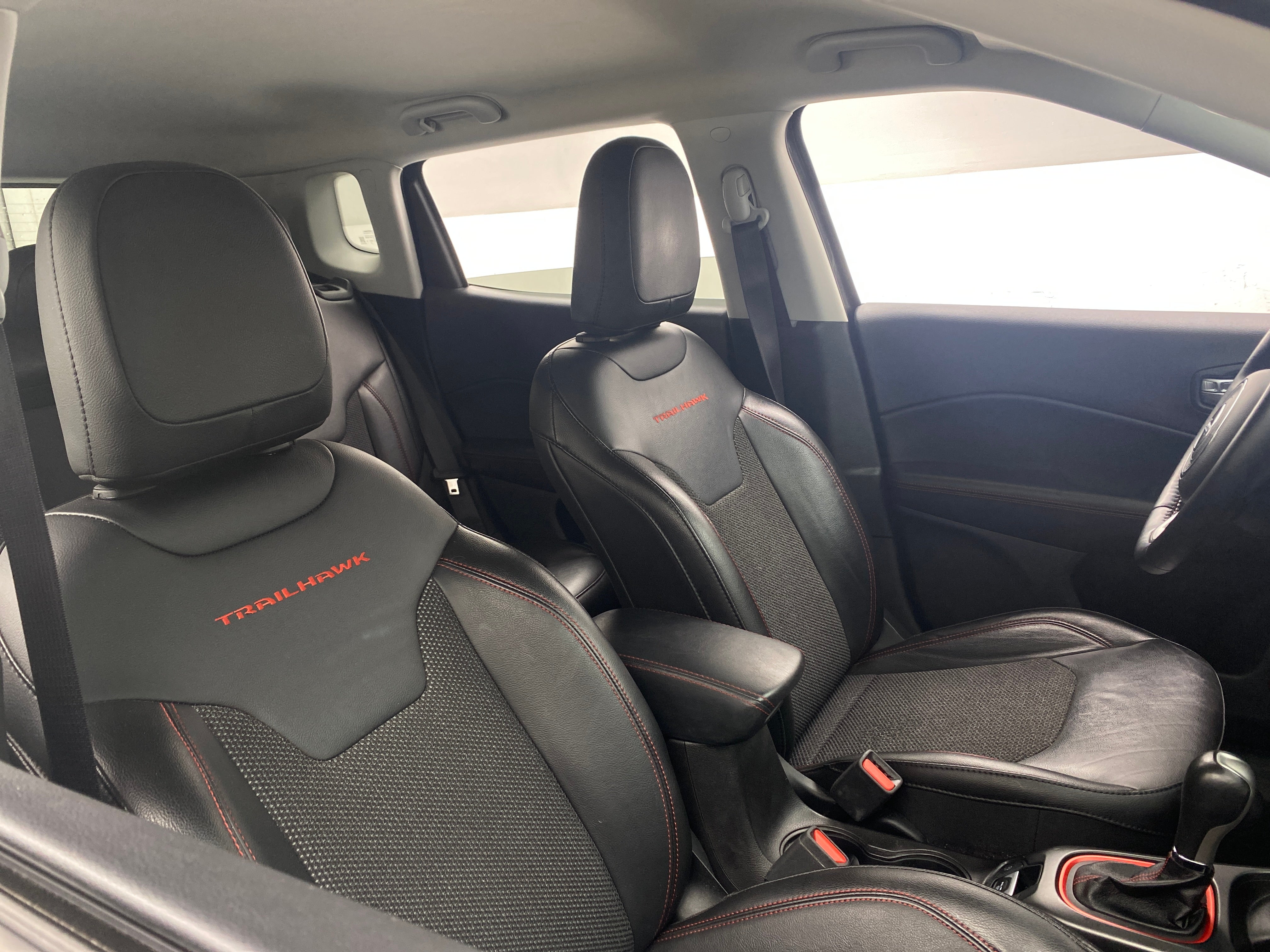 2020 Jeep Compass Trailhawk 2