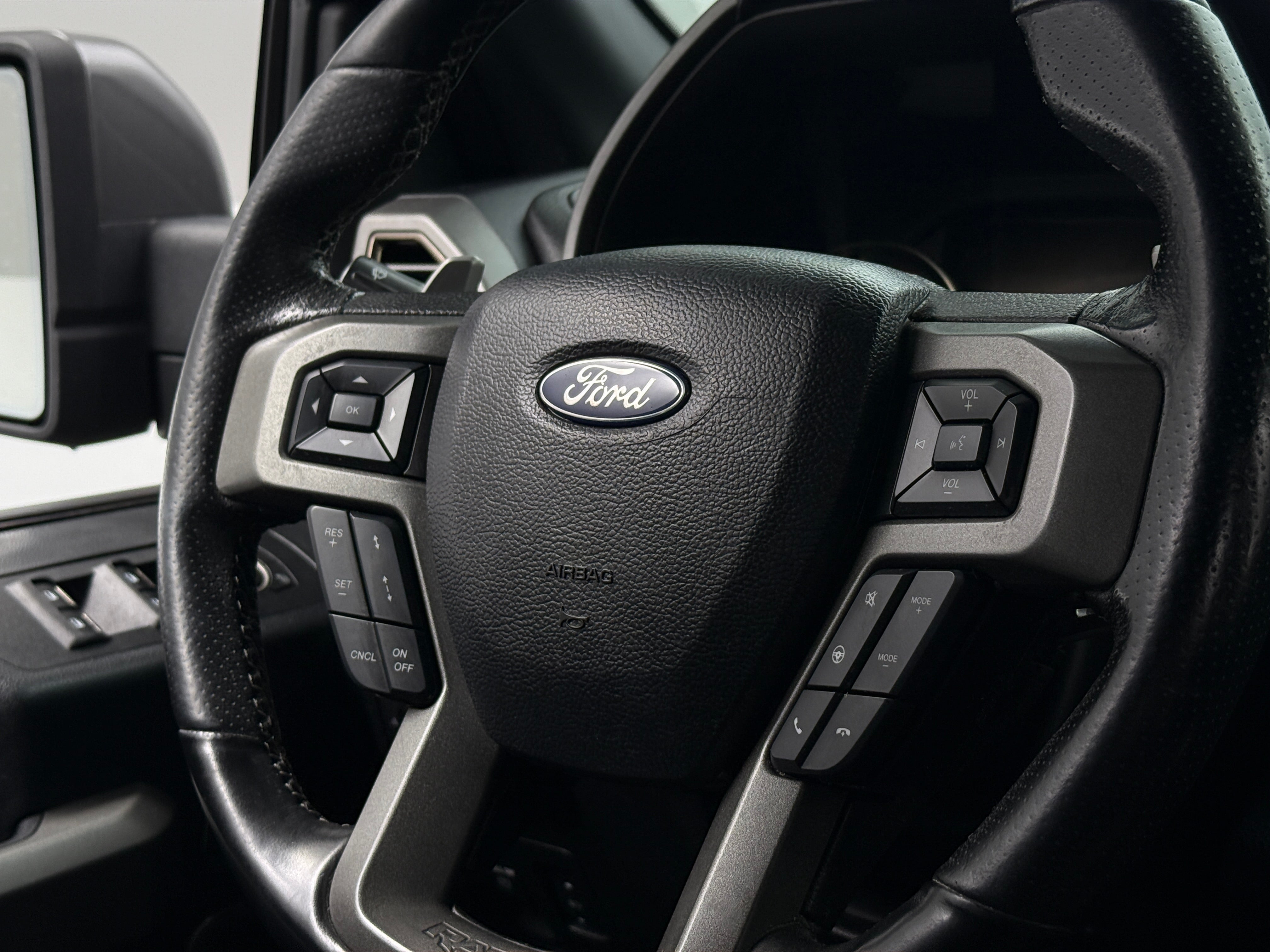 2020 Ford Econoline E-150 5