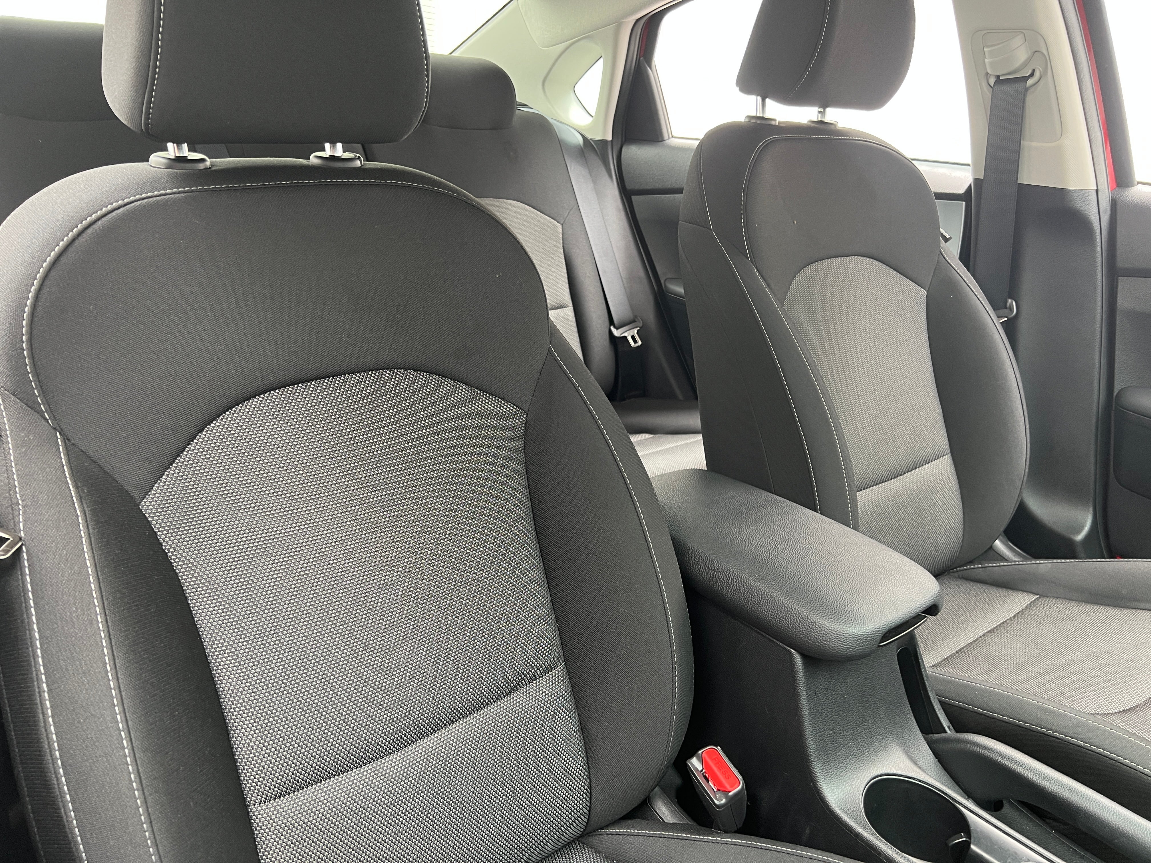 2024 Kia Forte LXS 2