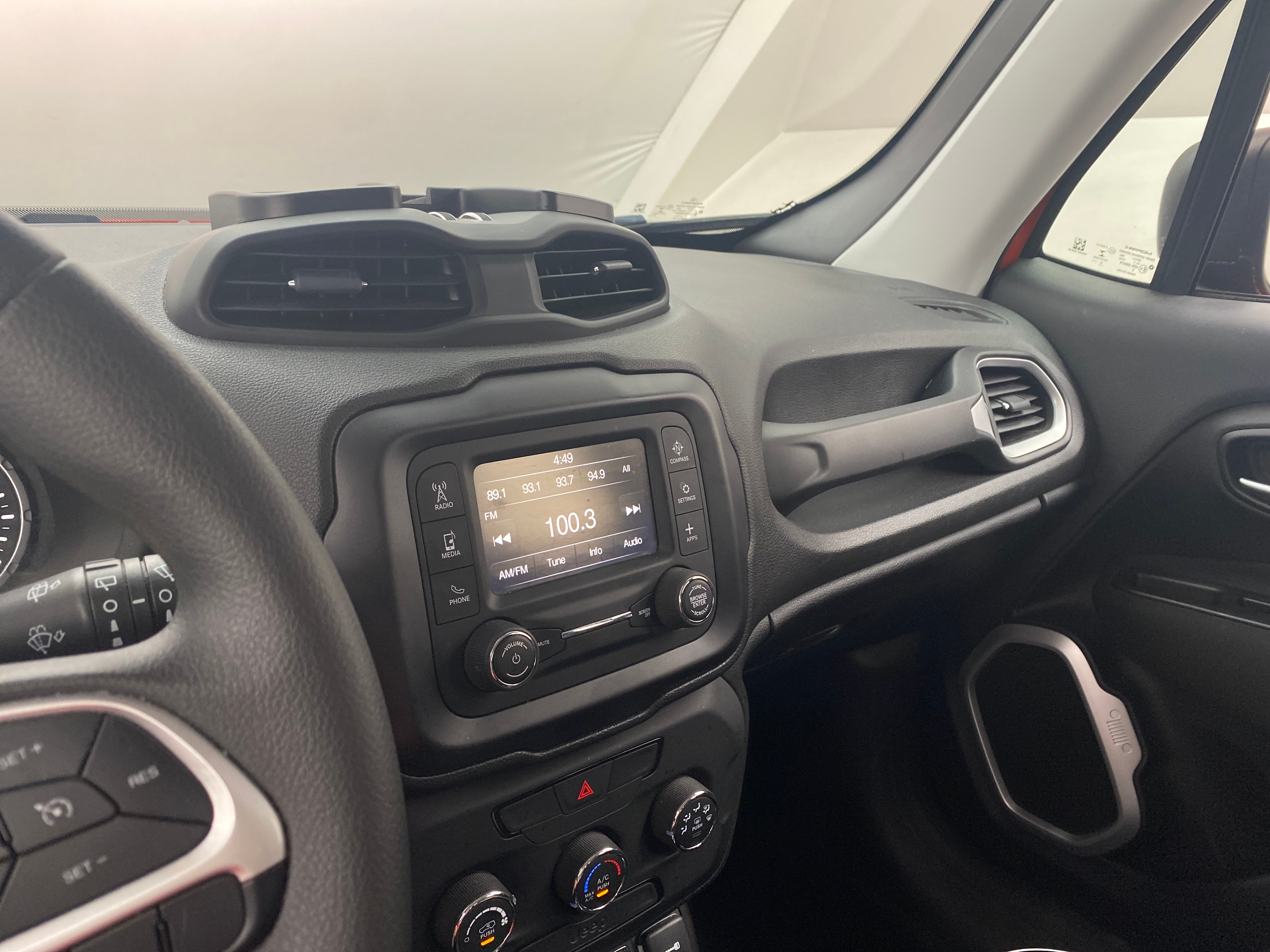 2019 Jeep Renegade Sport 4
