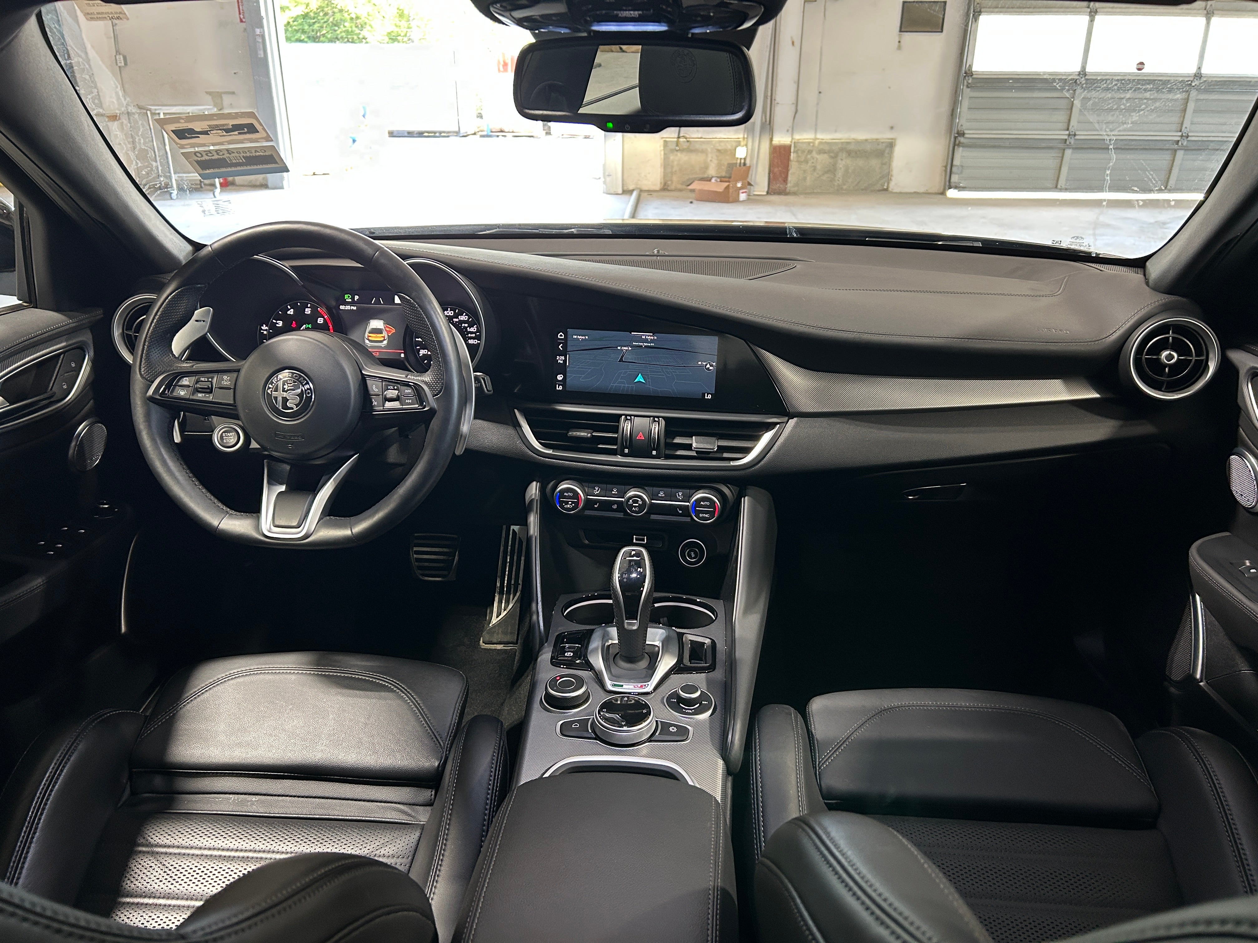 2023 Alfa Romeo Giulia Veloce 2