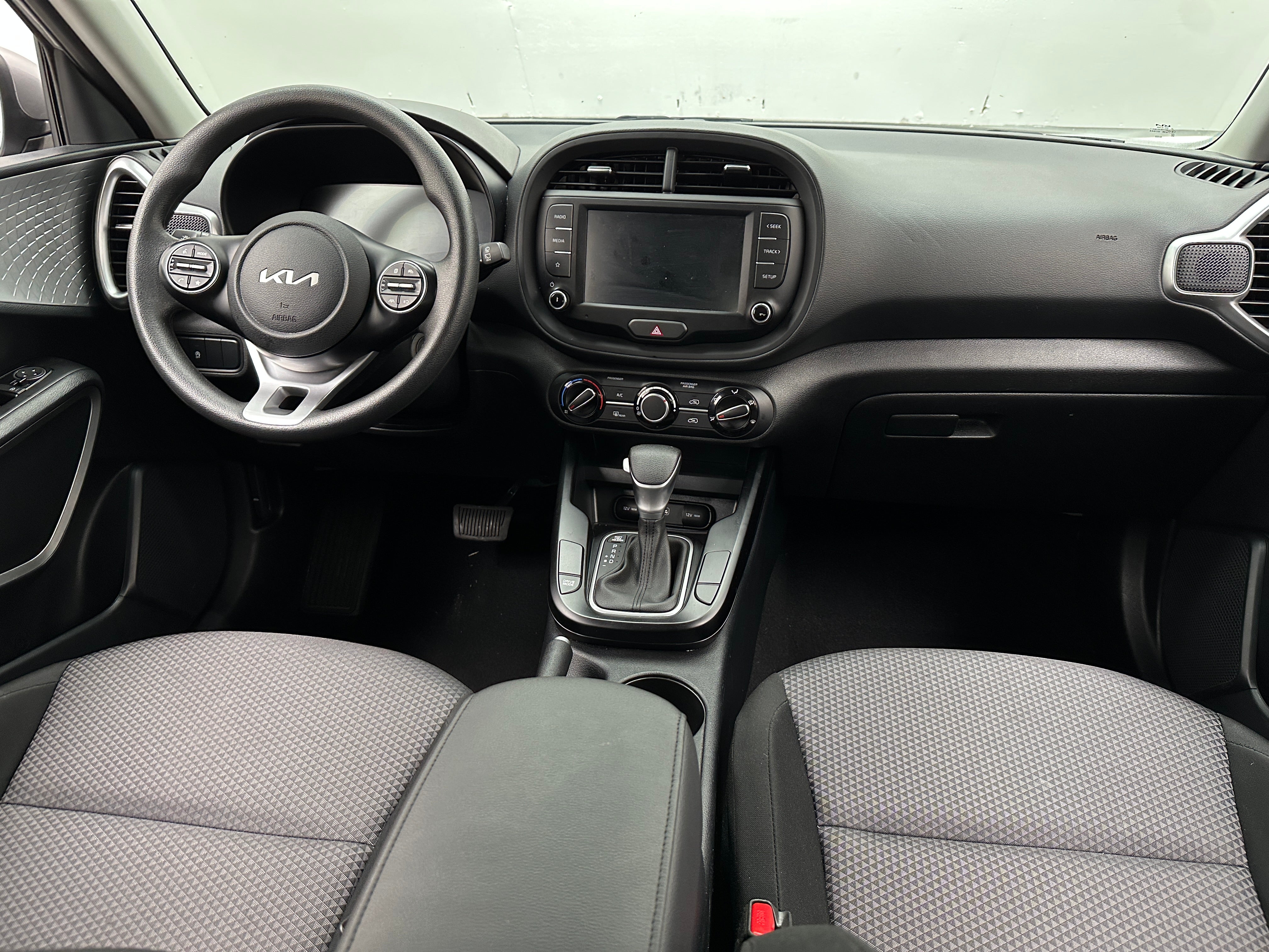 2024 Kia Soul LX 3