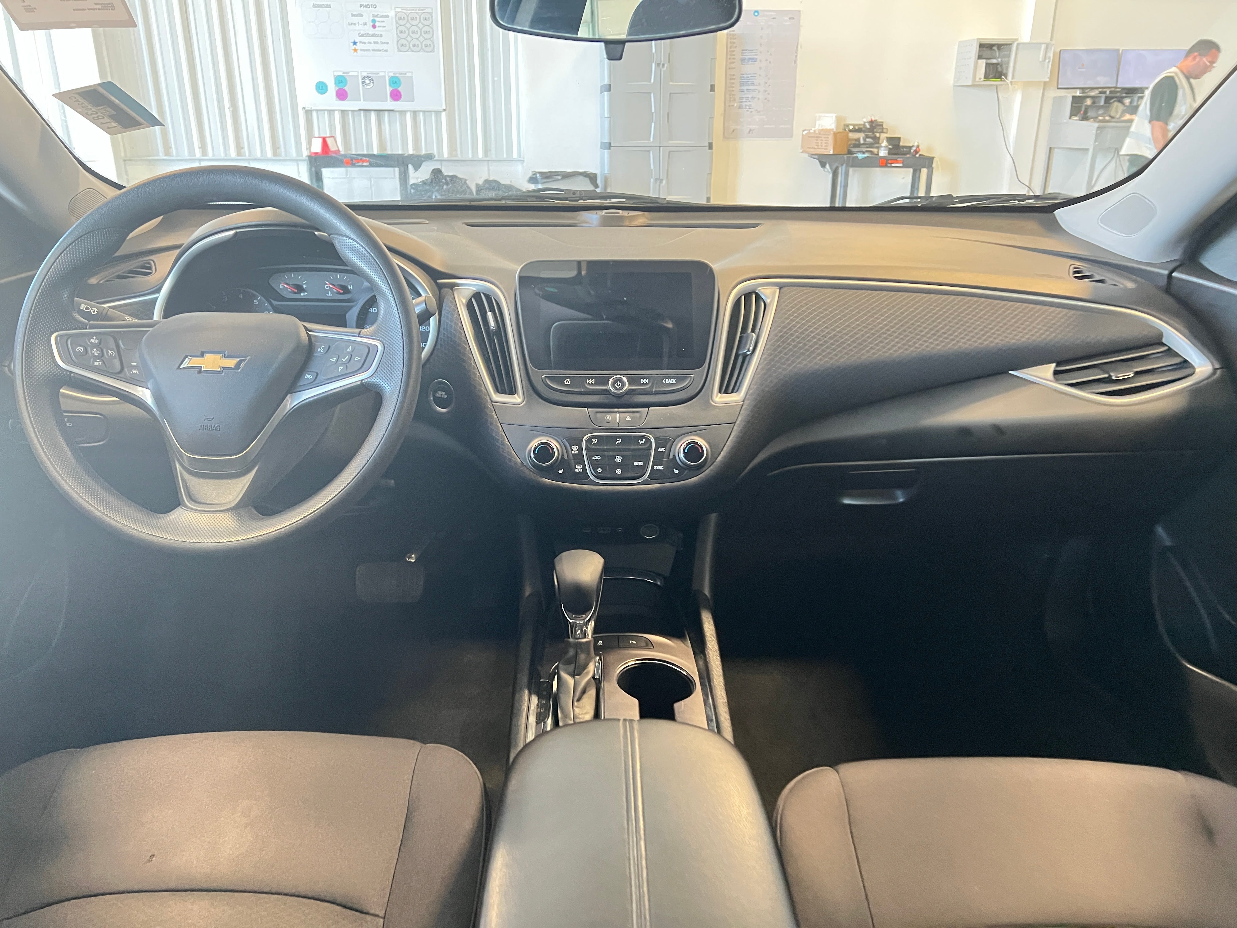 2023 Chevrolet Malibu LT 3