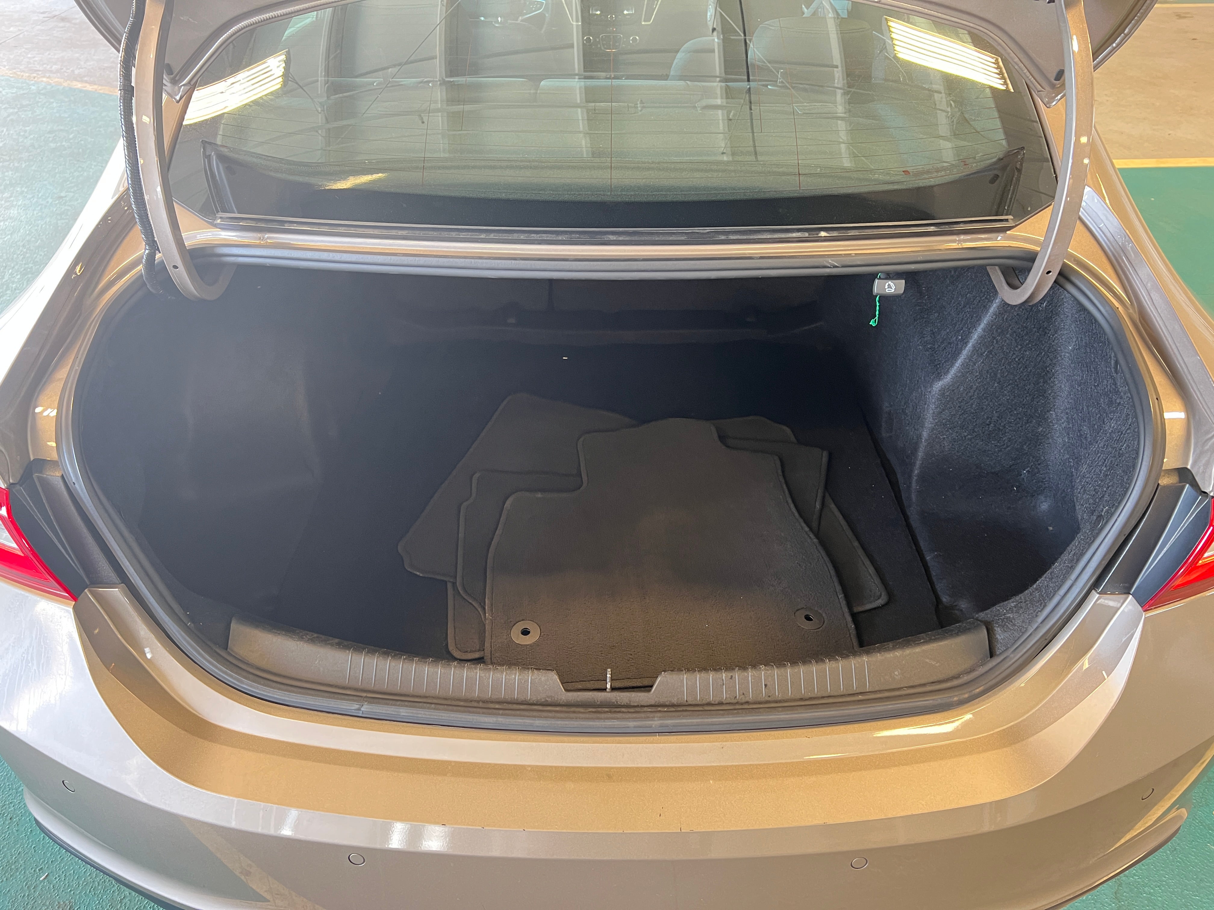 2023 Chevrolet Malibu LT 7