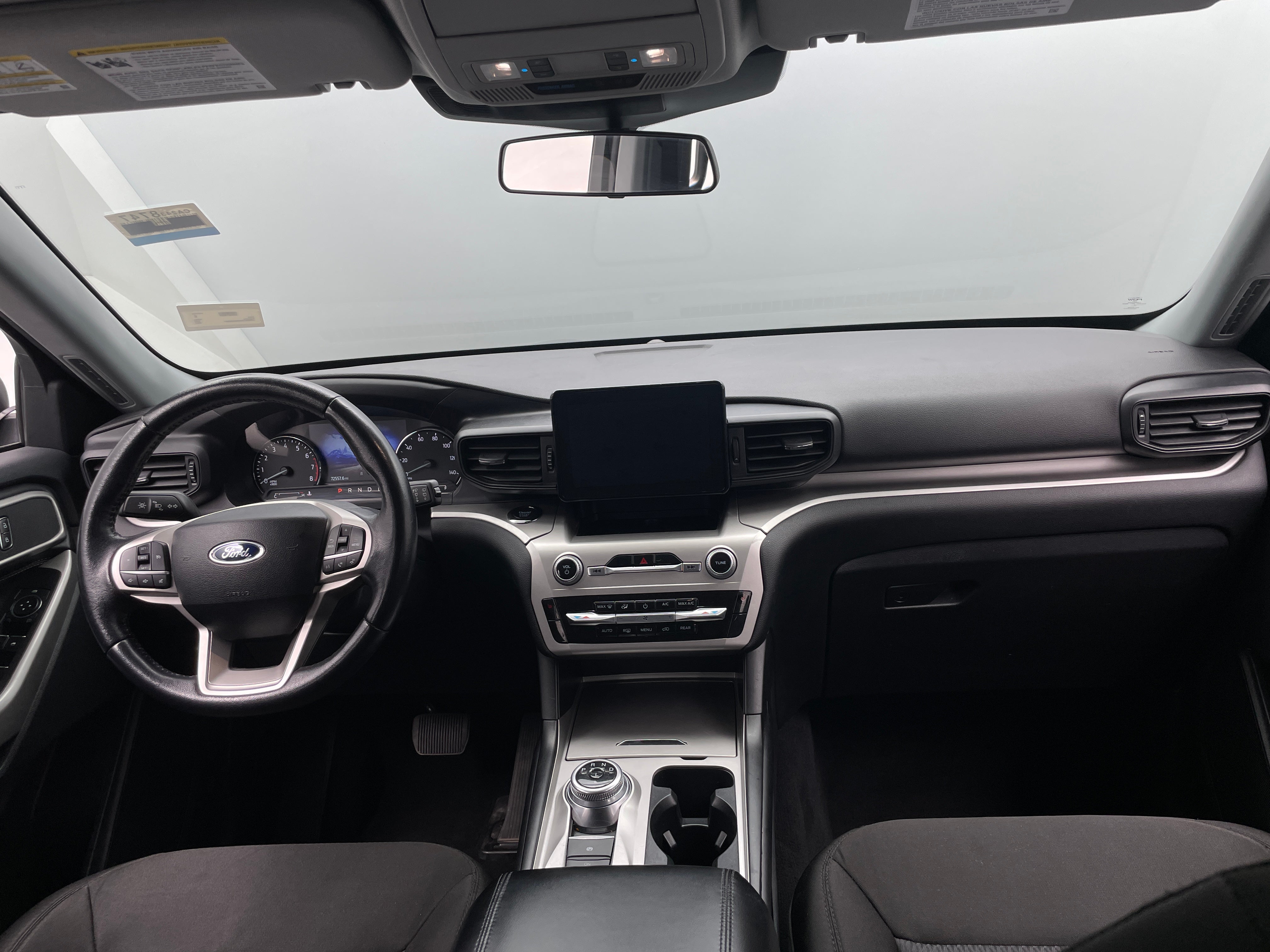 2022 Ford Explorer XLT 3