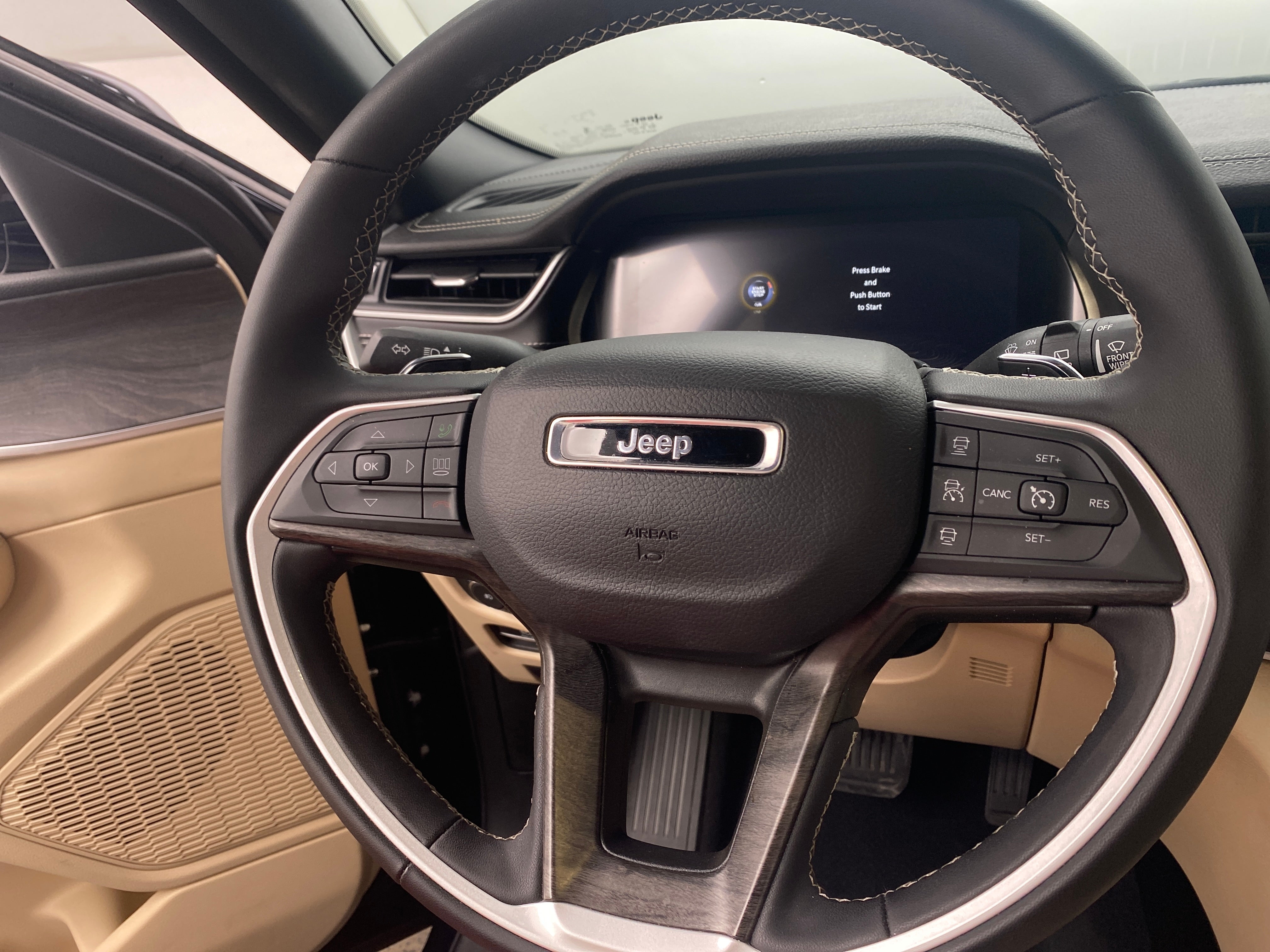 2024 Jeep Grand Cherokee L Limited Edition 5