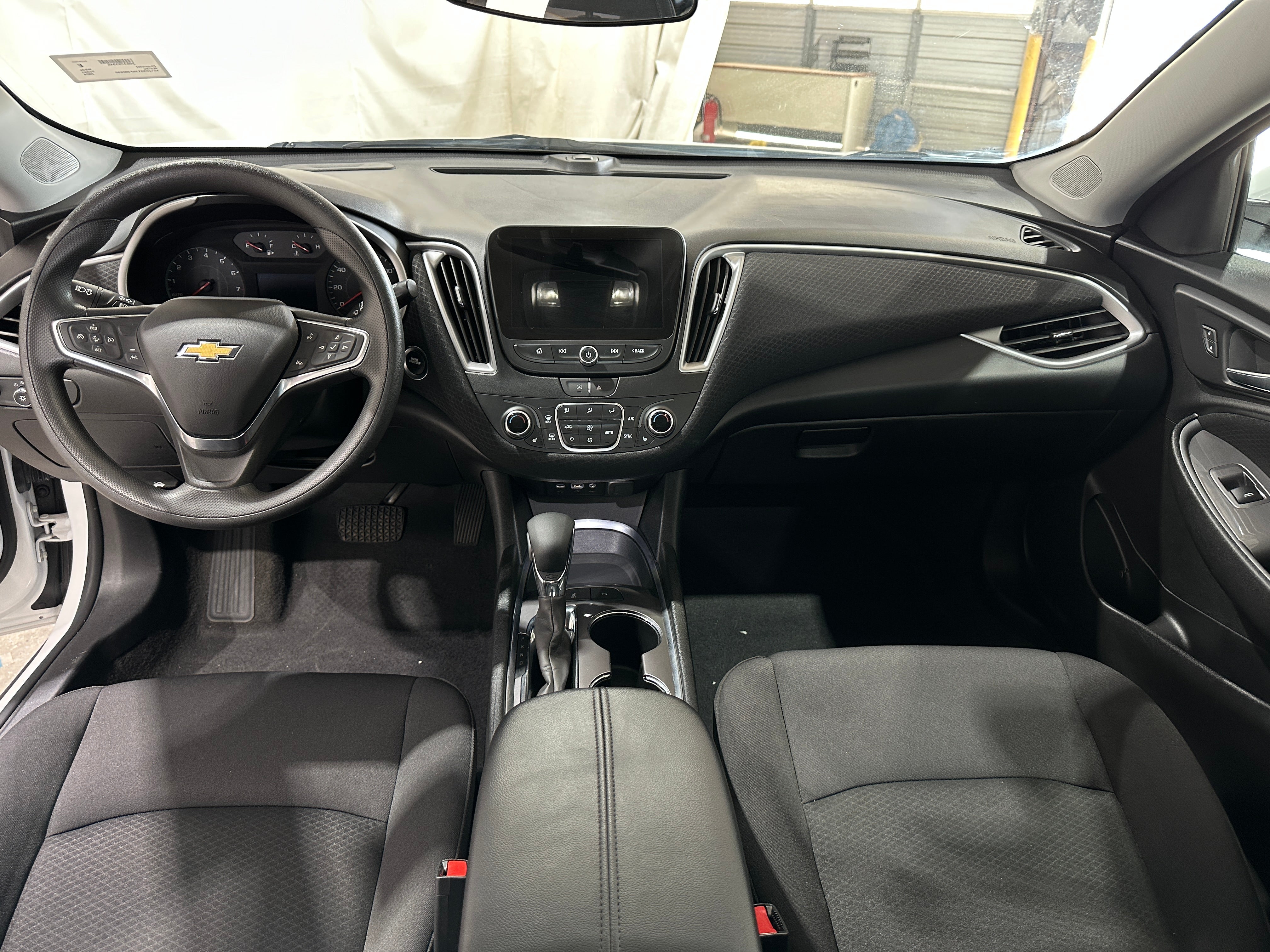 2024 Chevrolet Malibu LT 3