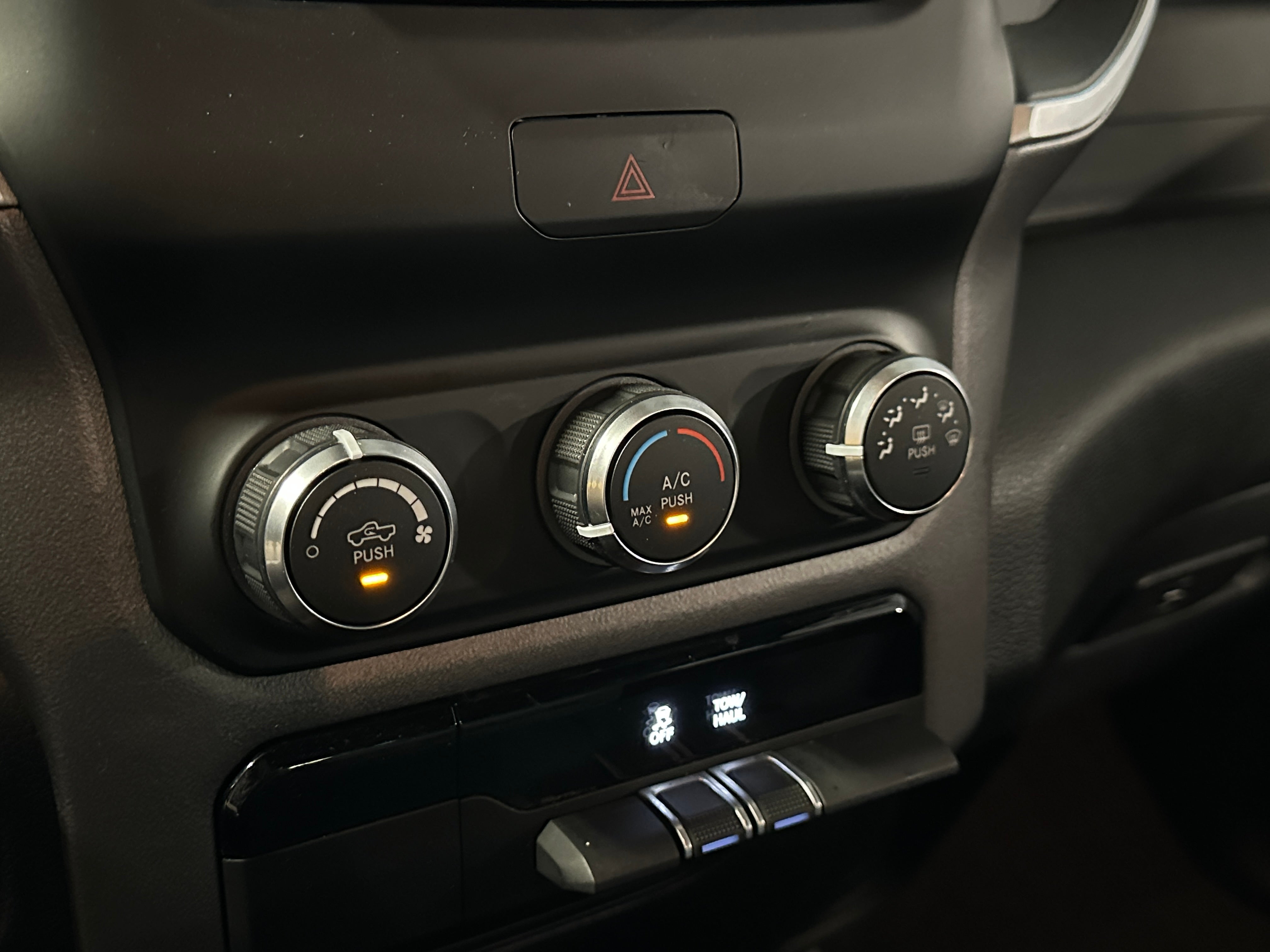 2022 RAM 1500 Big Horn 4