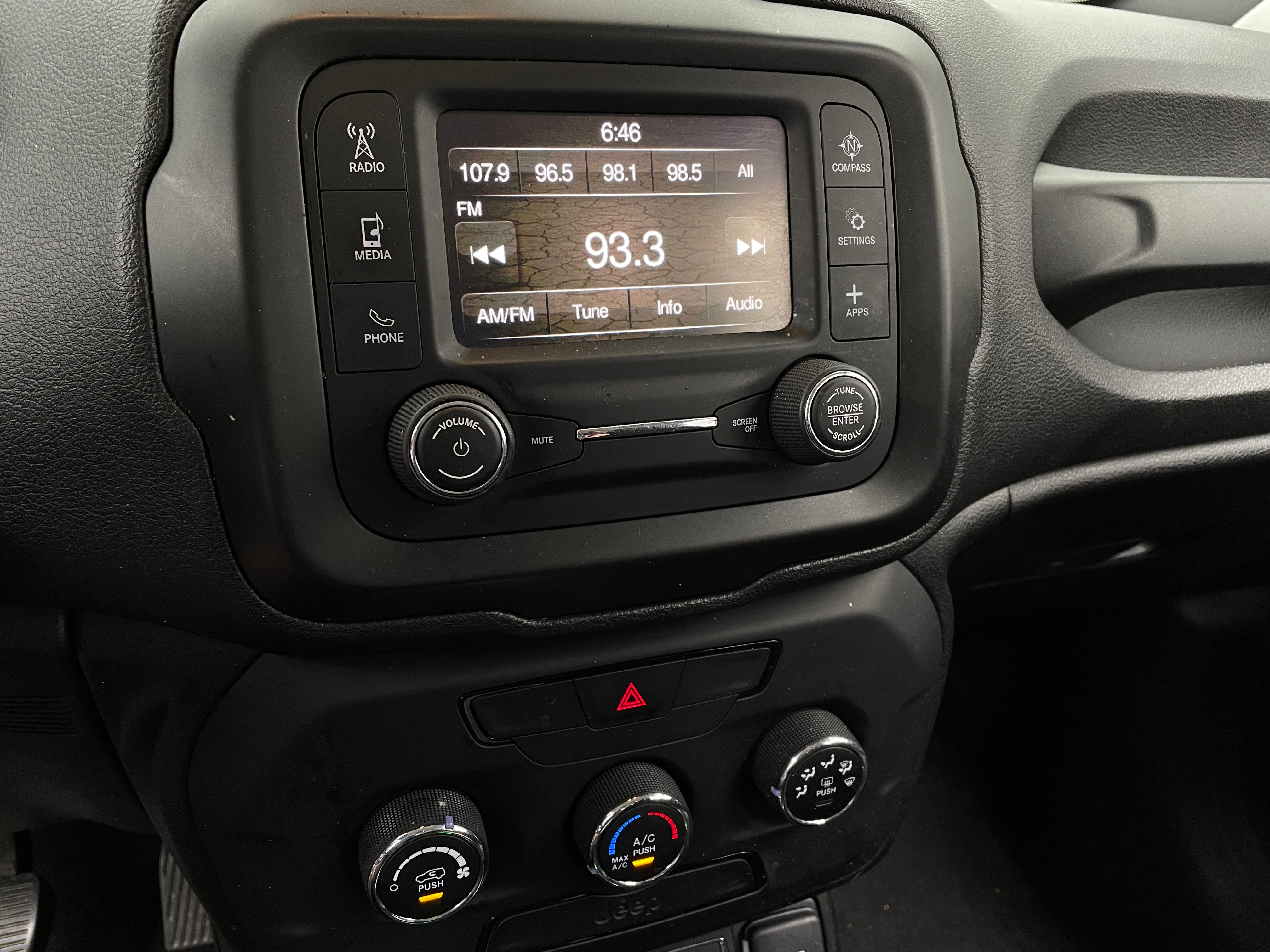 2019 Jeep Renegade Sport 4
