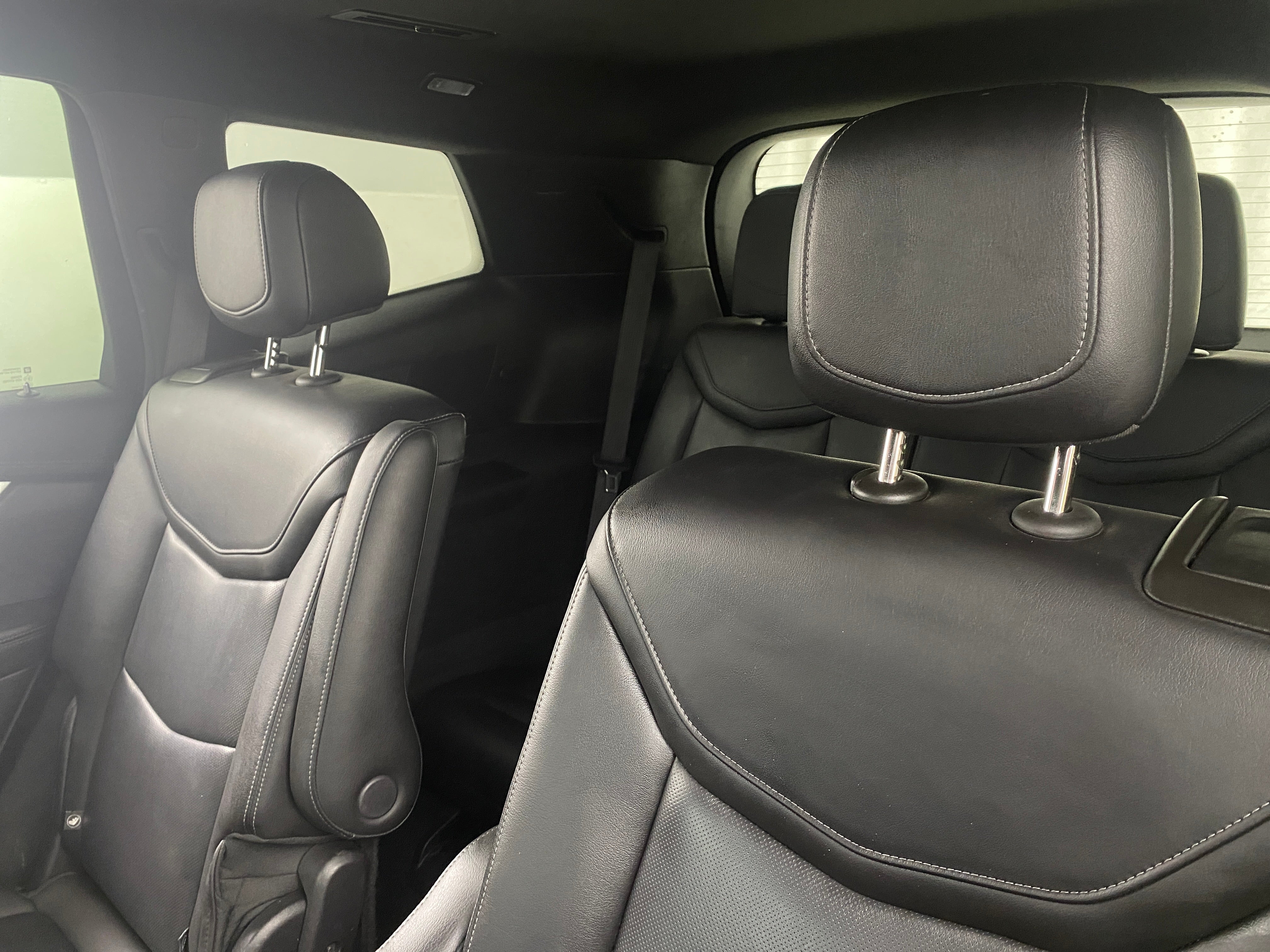 2022 Cadillac XT6 Premium Luxury 5