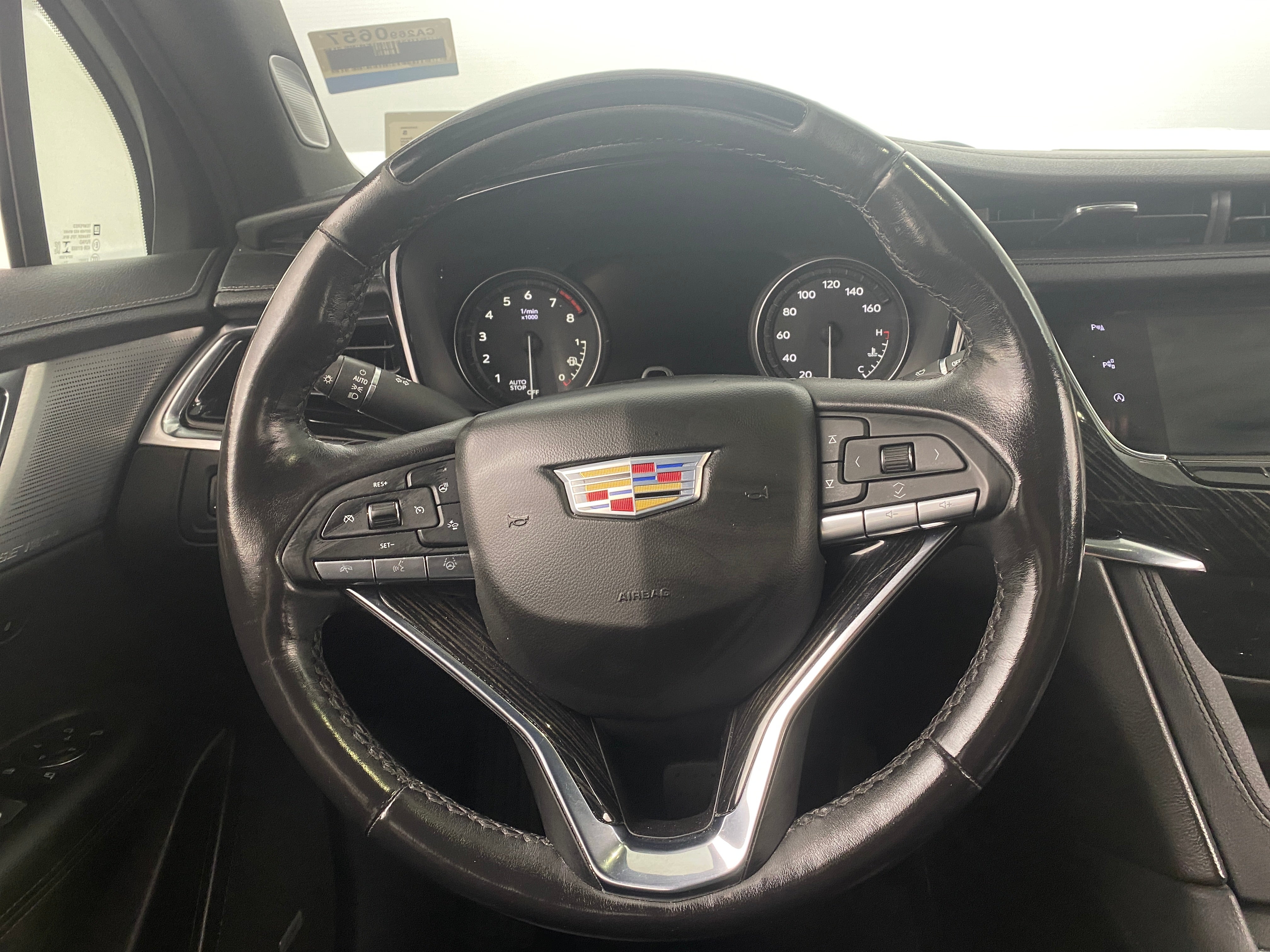 2022 Cadillac XT6 Premium Luxury 4