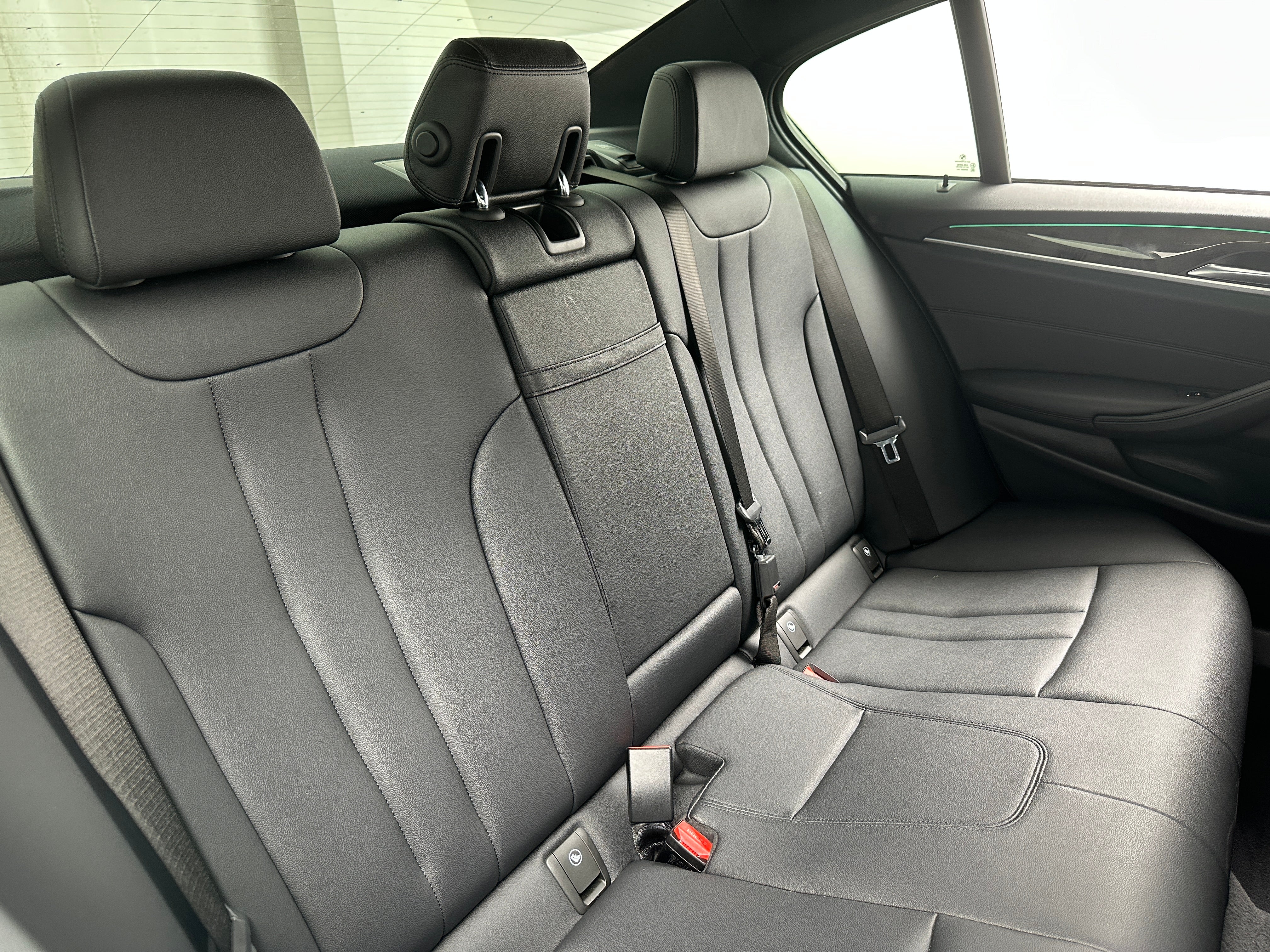 2018 BMW 5 Series 530i xDrive 5