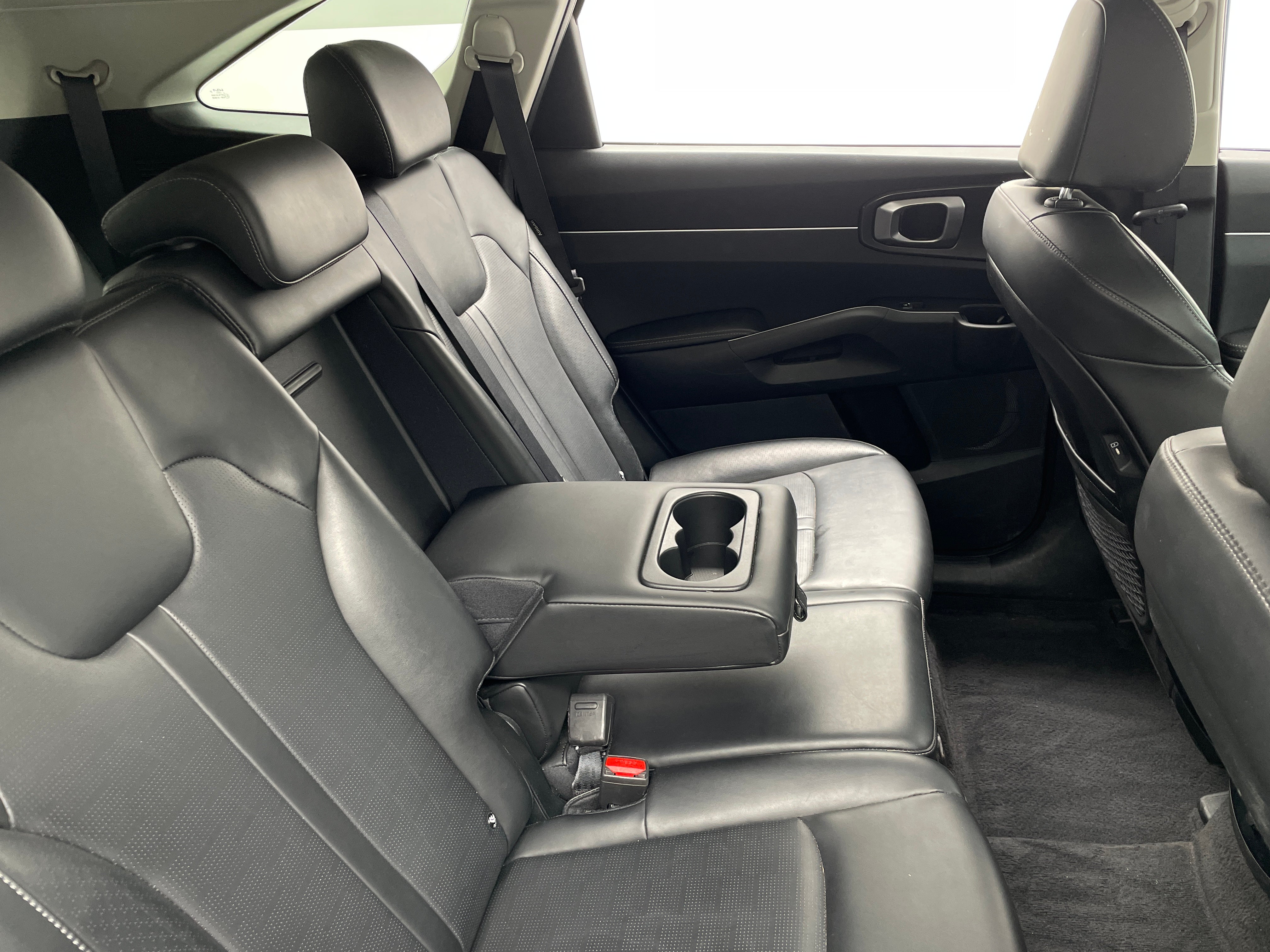 2024 Kia Sorento S 5