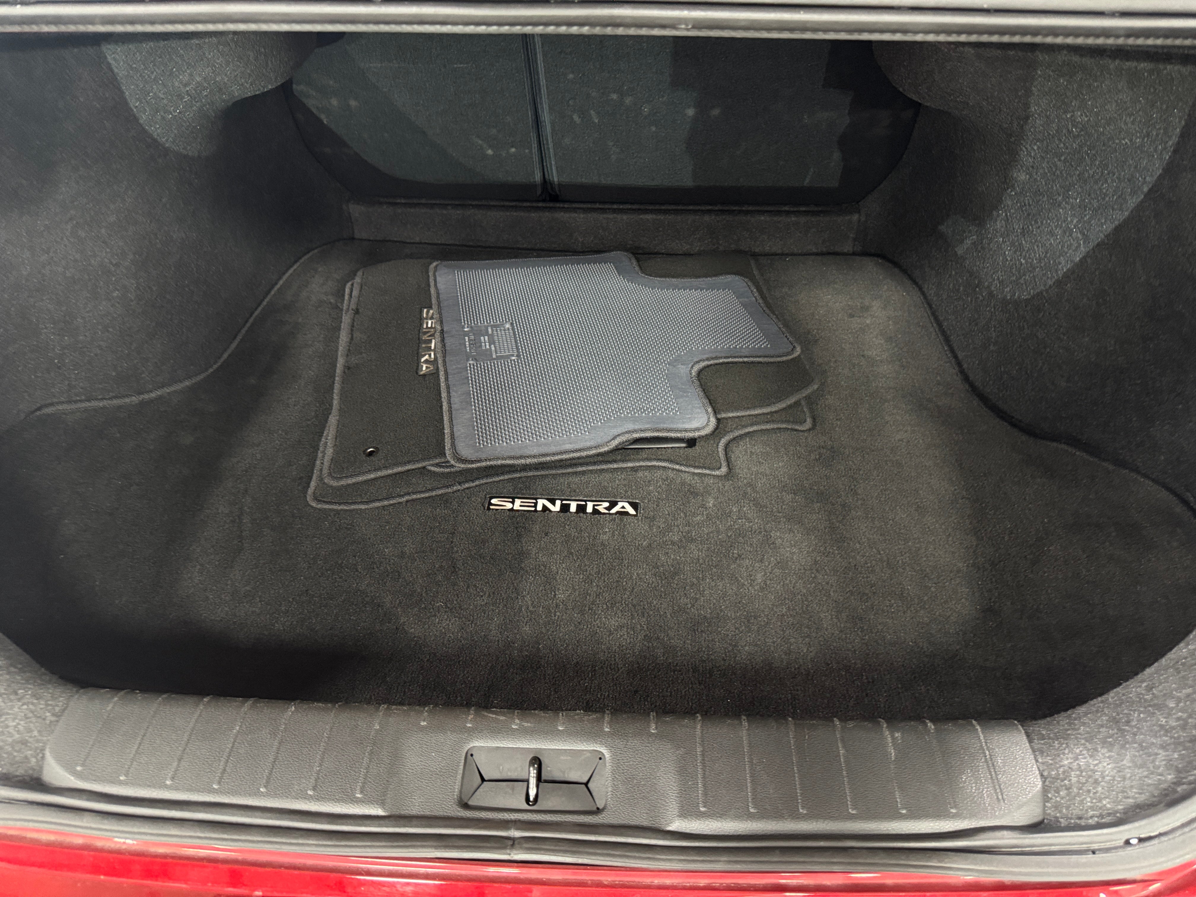 2024 Nissan Sentra SV 7
