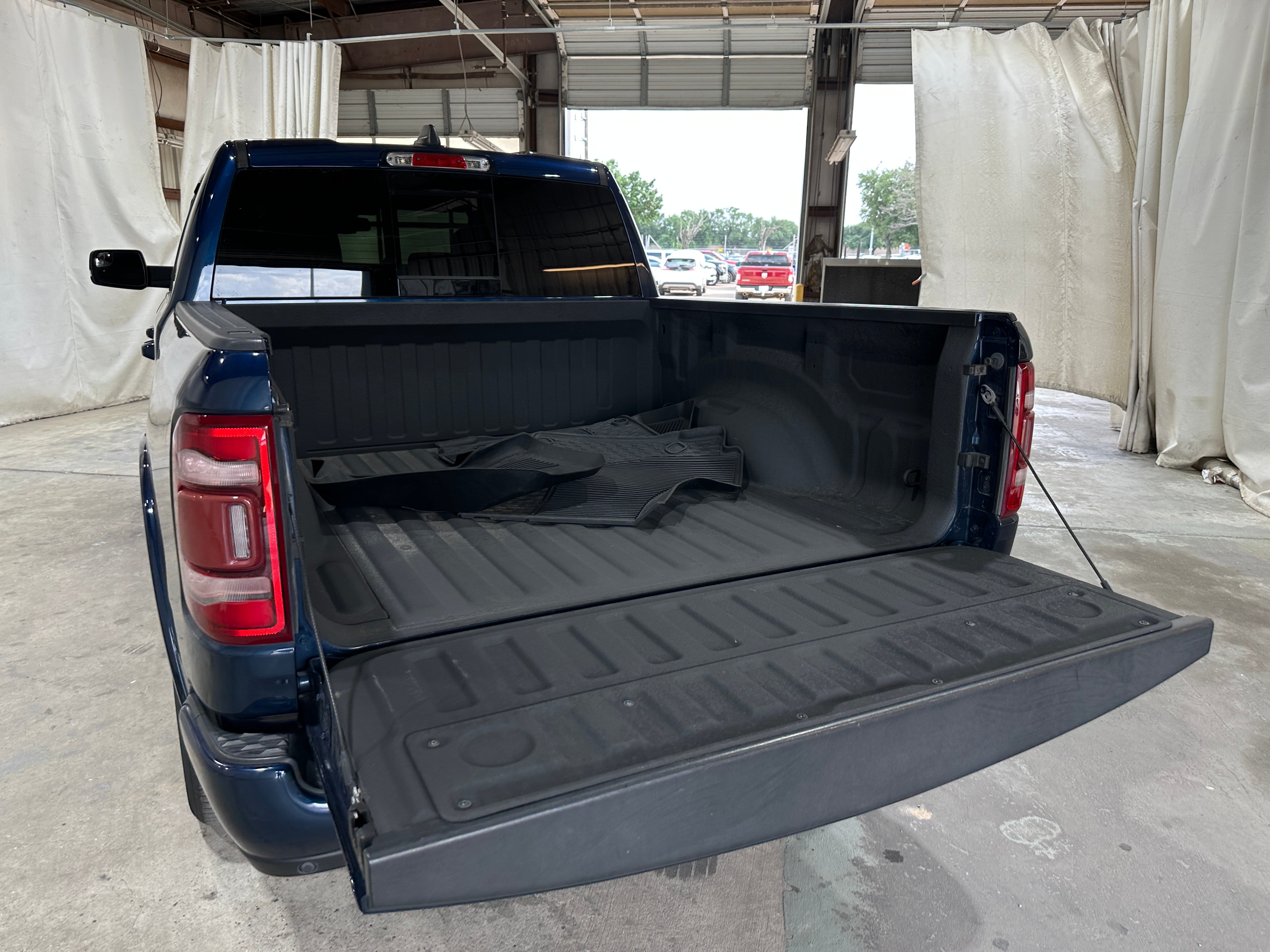 2020 RAM 1500 Laramie 7