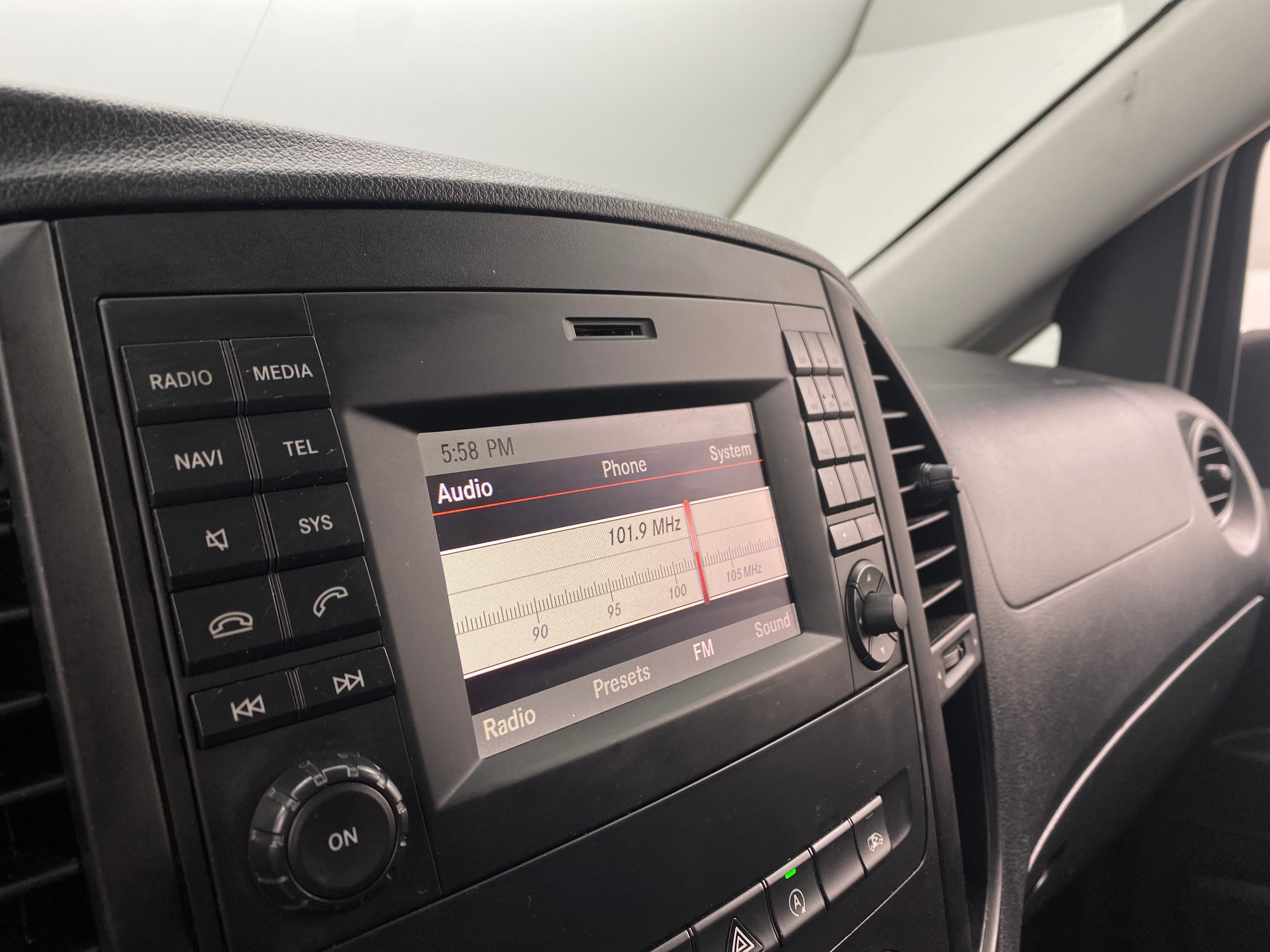 2019 Mercedes-Benz Metris  3