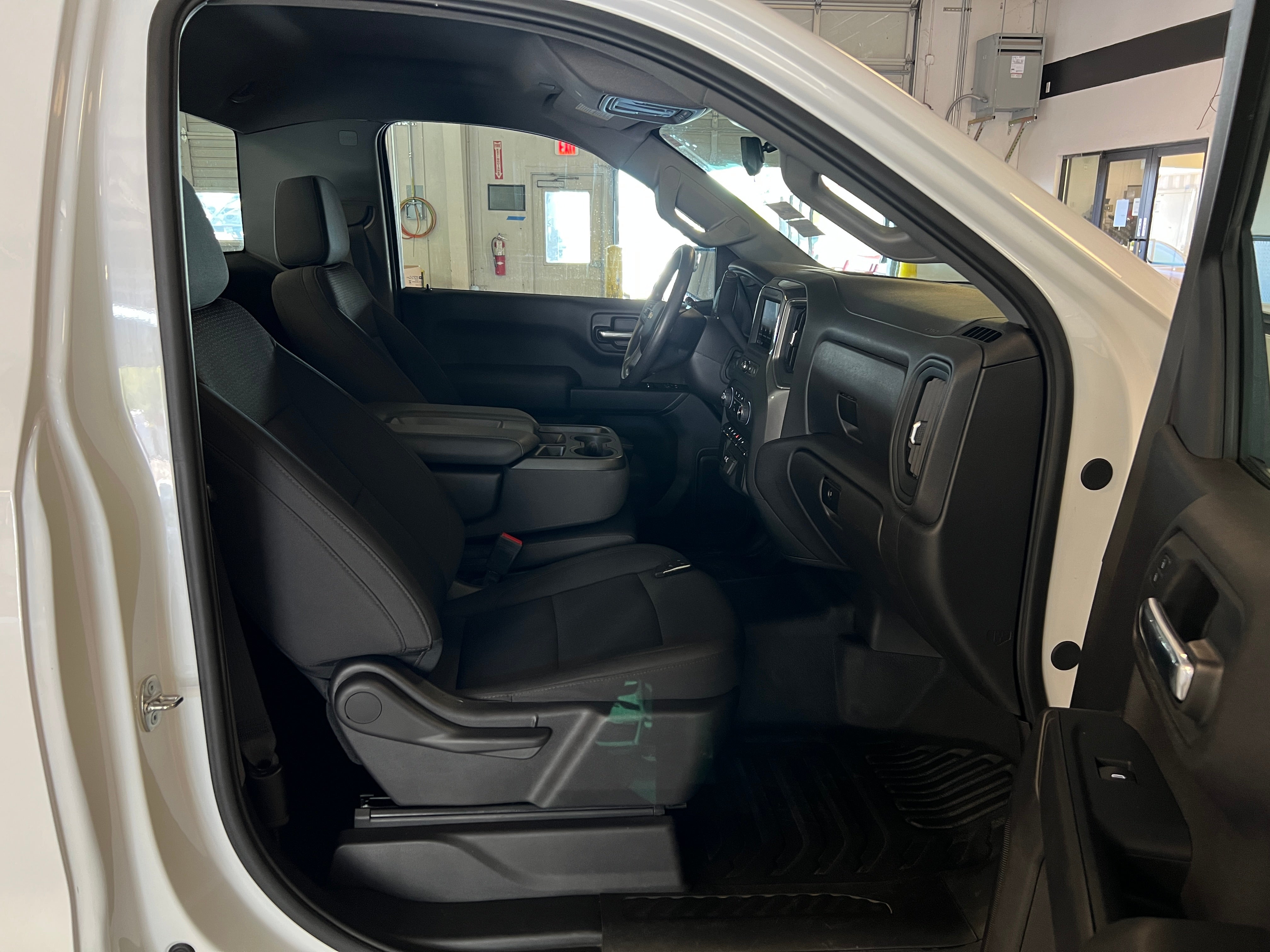 2024 Chevrolet Silverado 1500 Work Truck 2