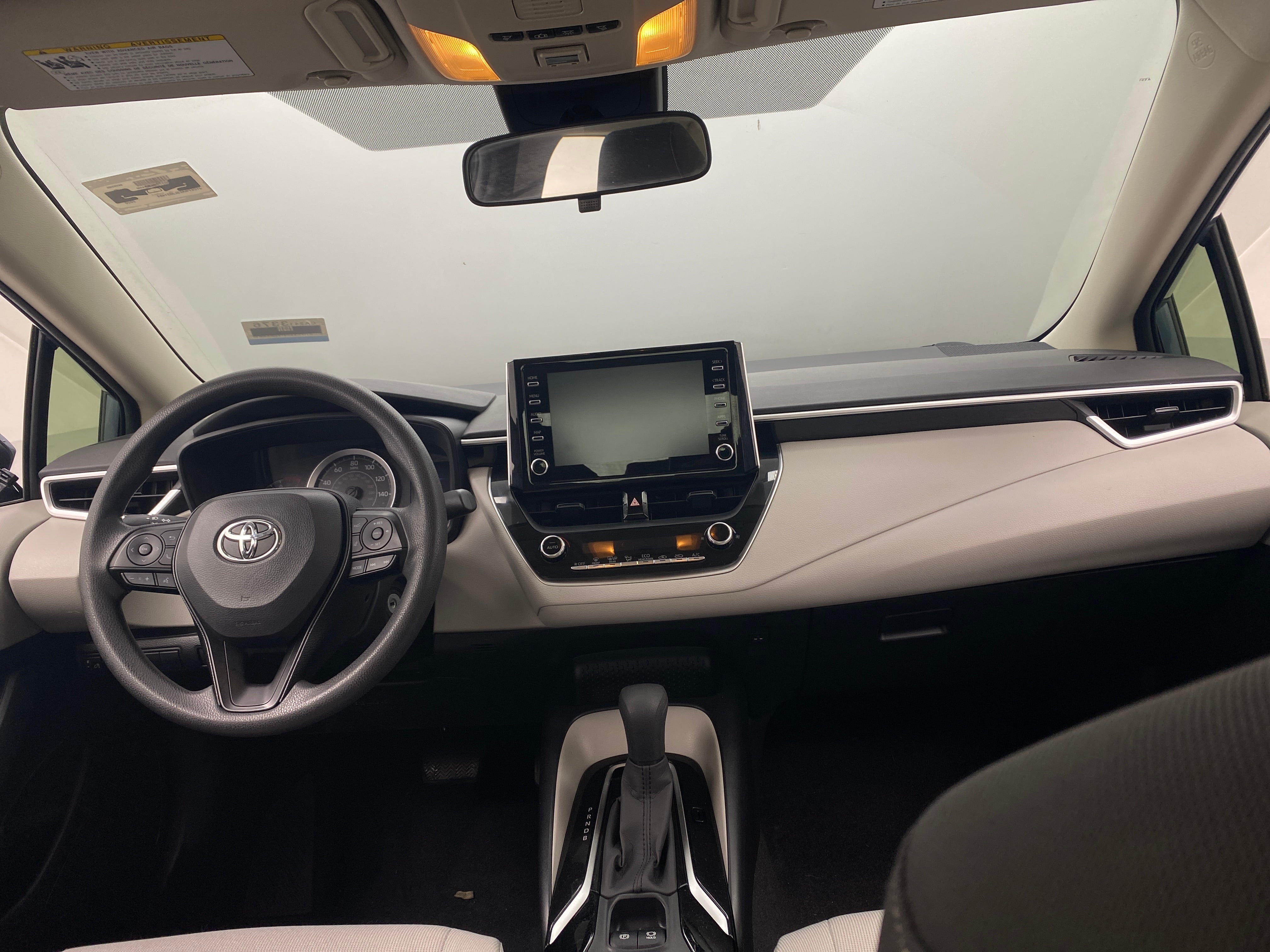 2020 Toyota Corolla LE 3