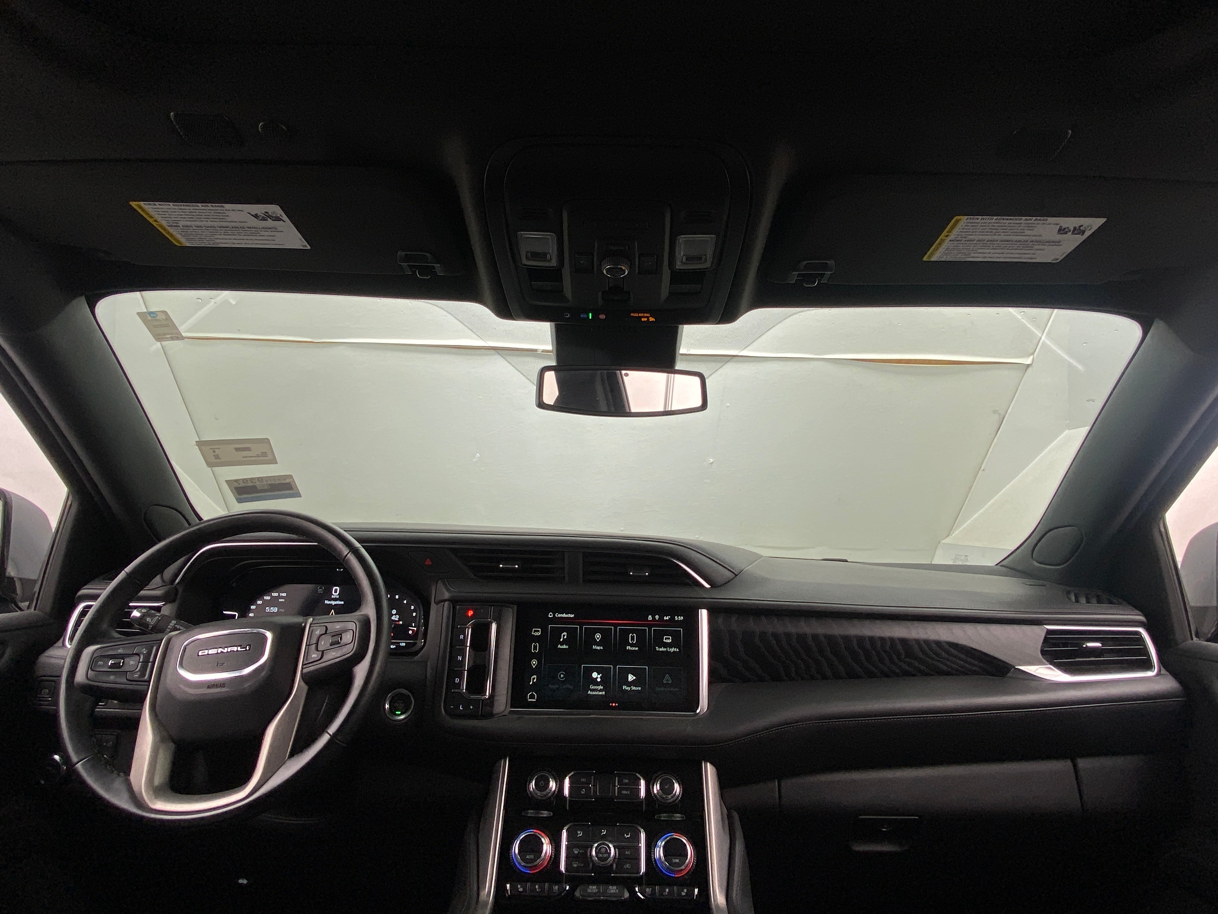 2023 GMC Yukon XL Denali 2