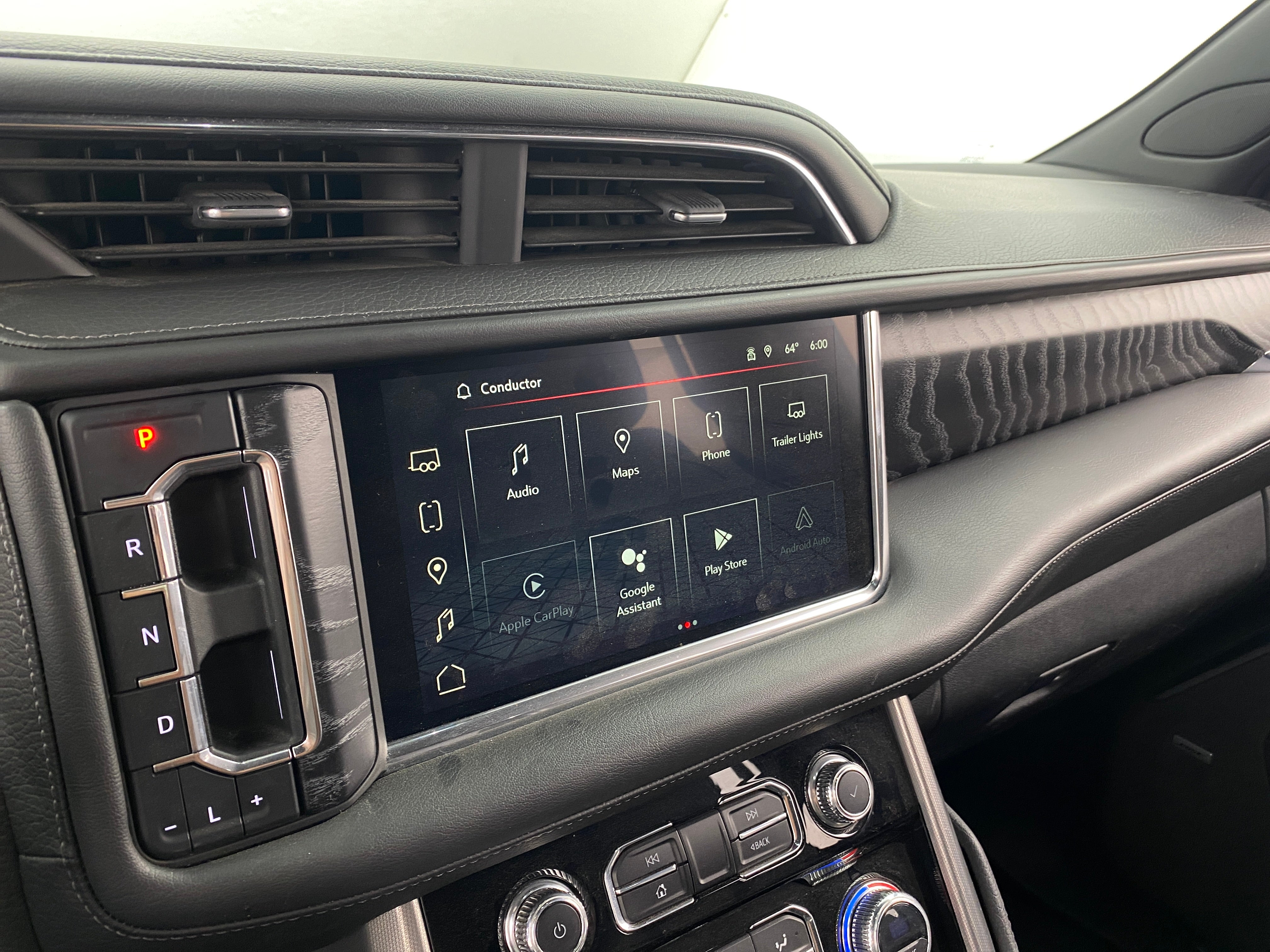 2023 GMC Yukon XL Denali 3