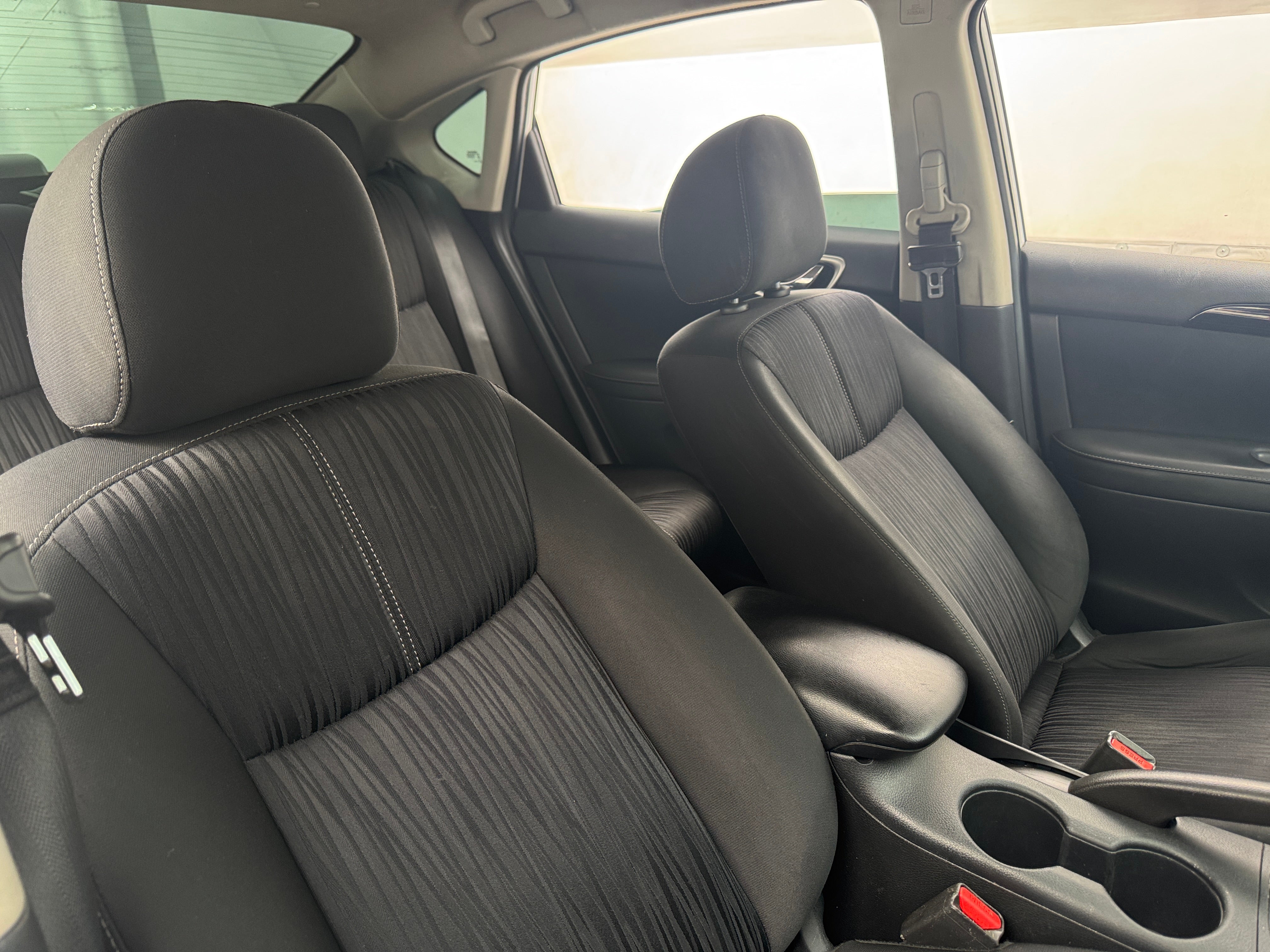 2018 Nissan Sentra SV 2