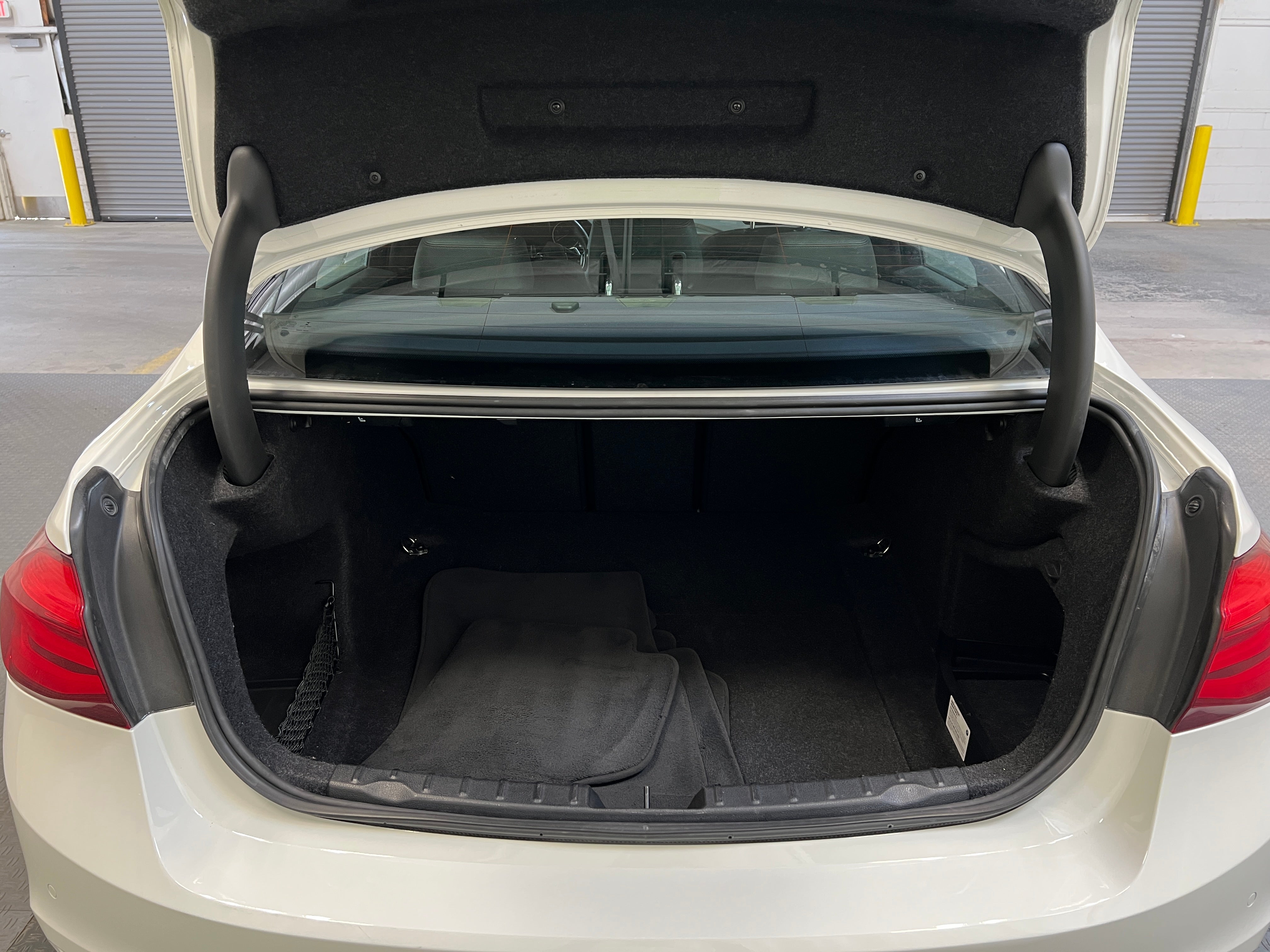 2018 BMW 3 Series 328d 6