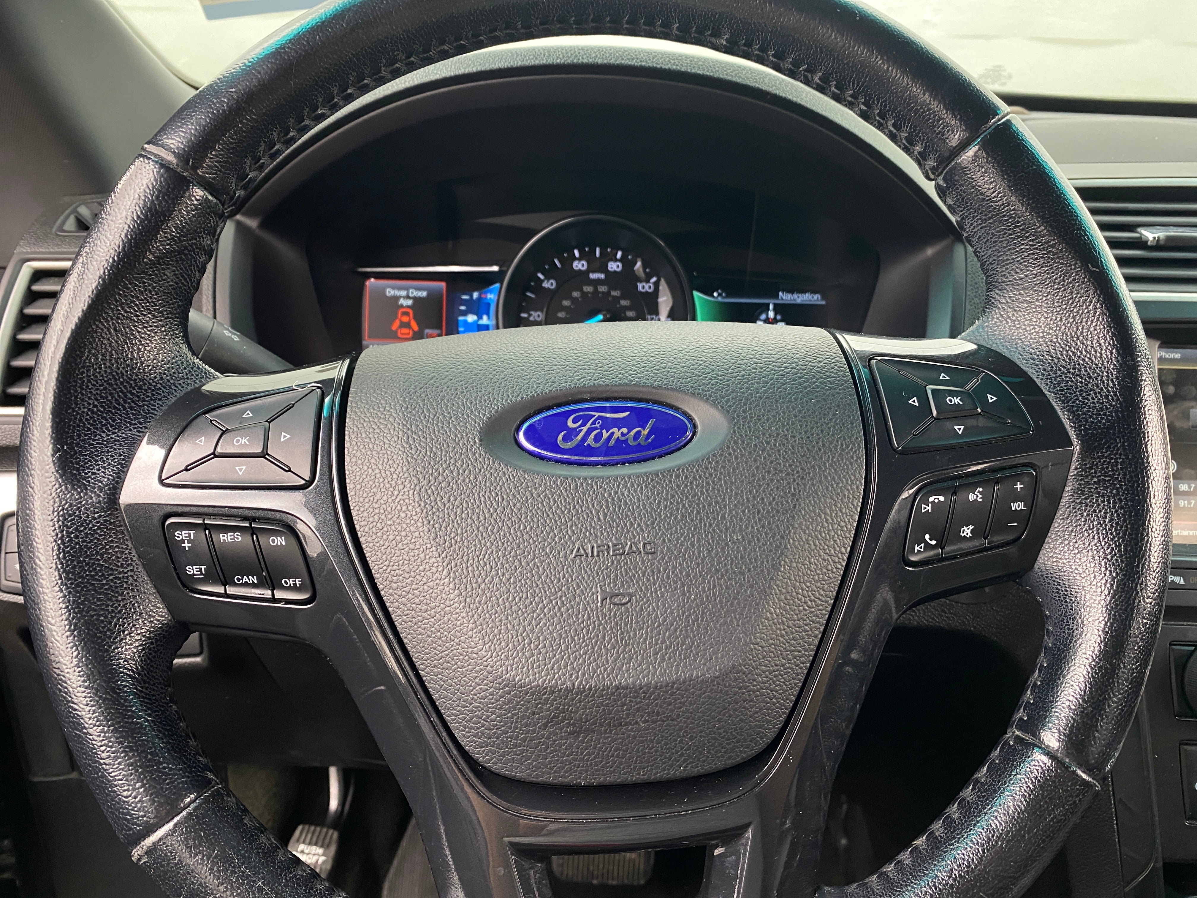 2016 Ford Explorer XLT 5