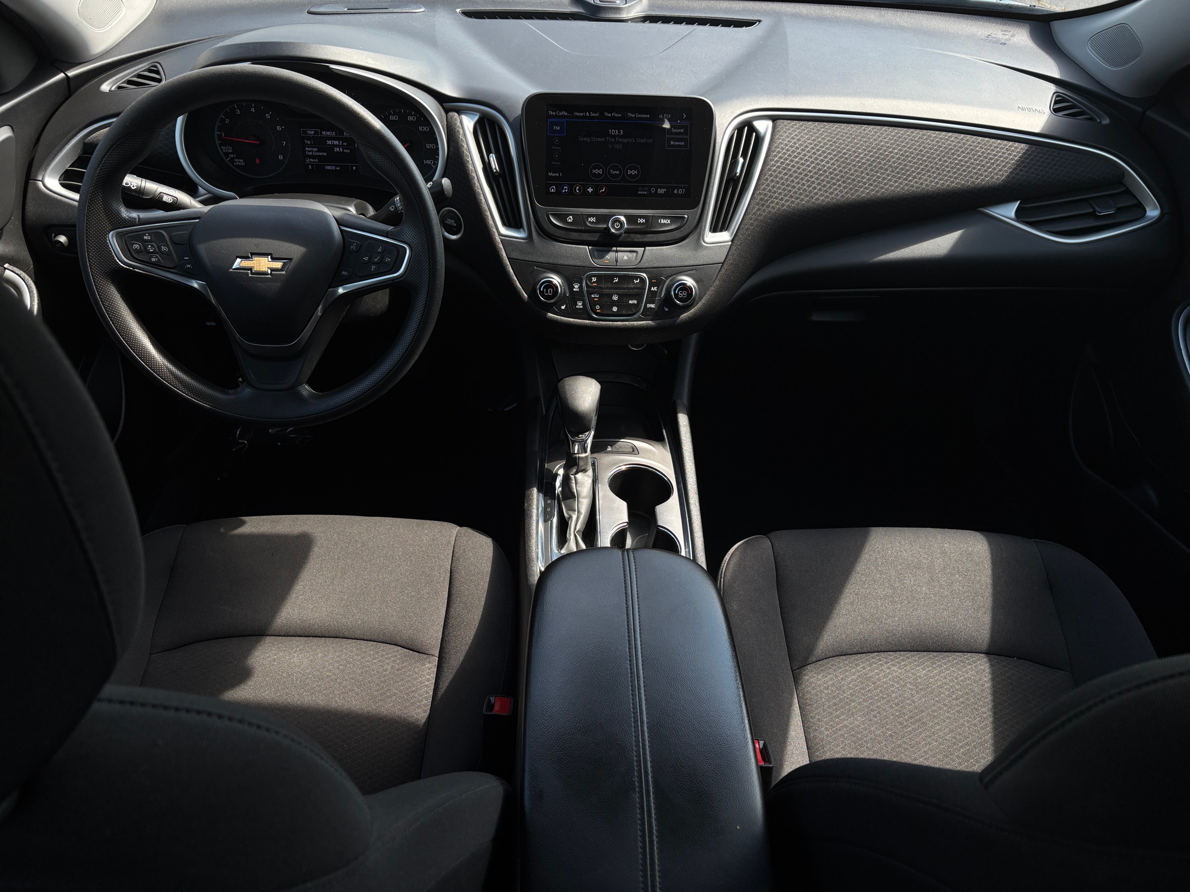 2023 Chevrolet Malibu LT 3