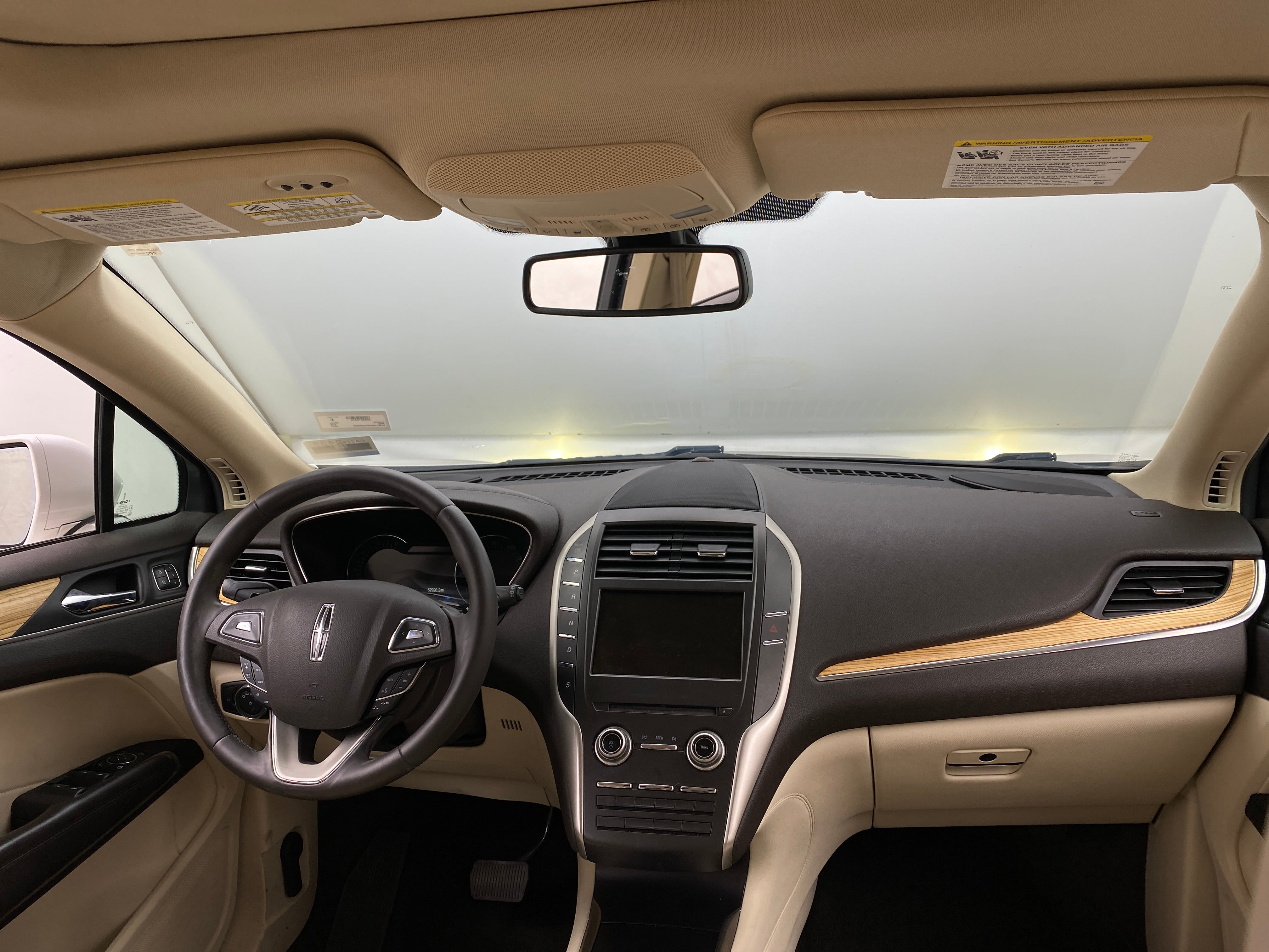 2015 Lincoln MKC Base 3