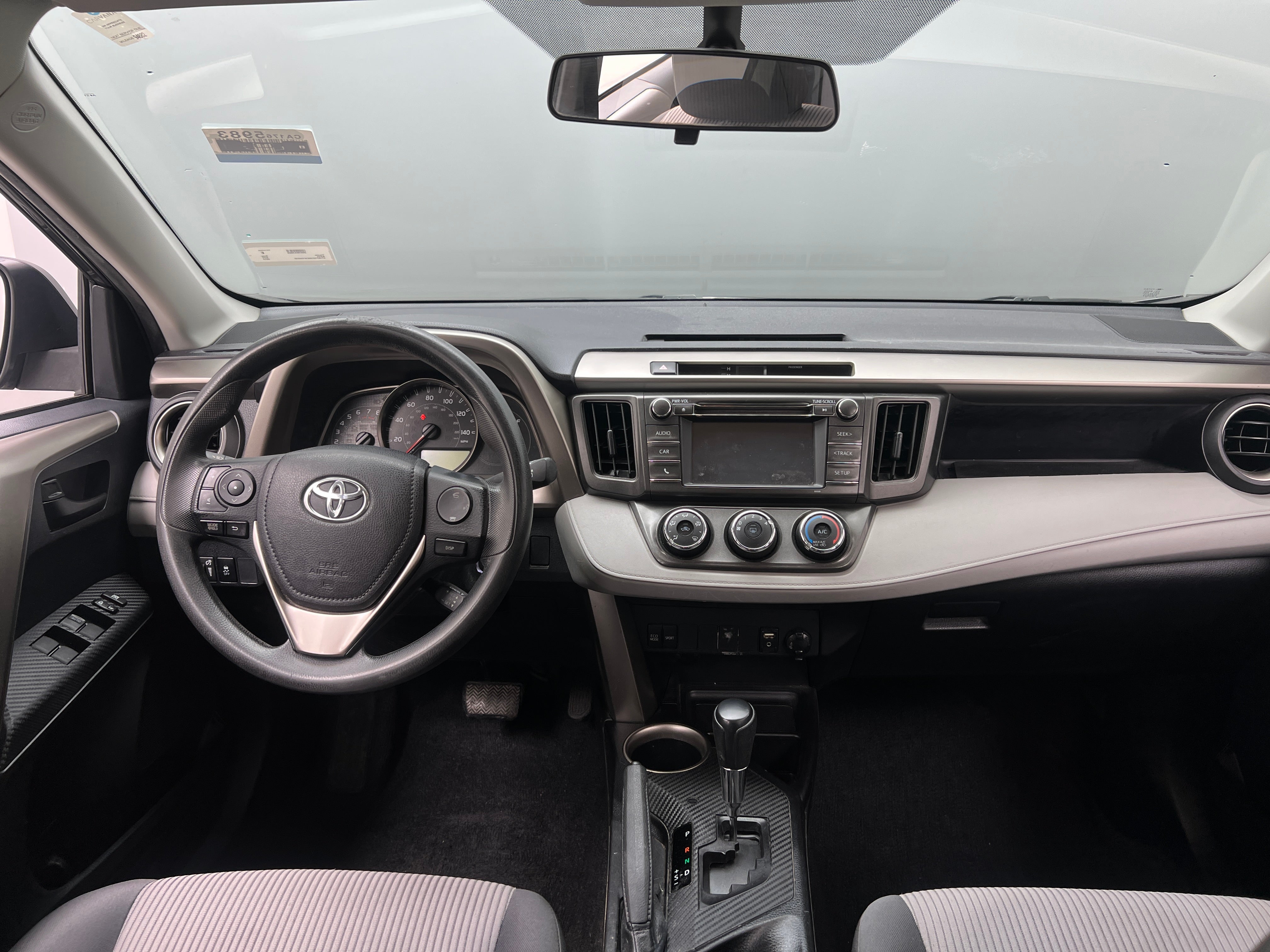 2014 Toyota RAV4 LE 3