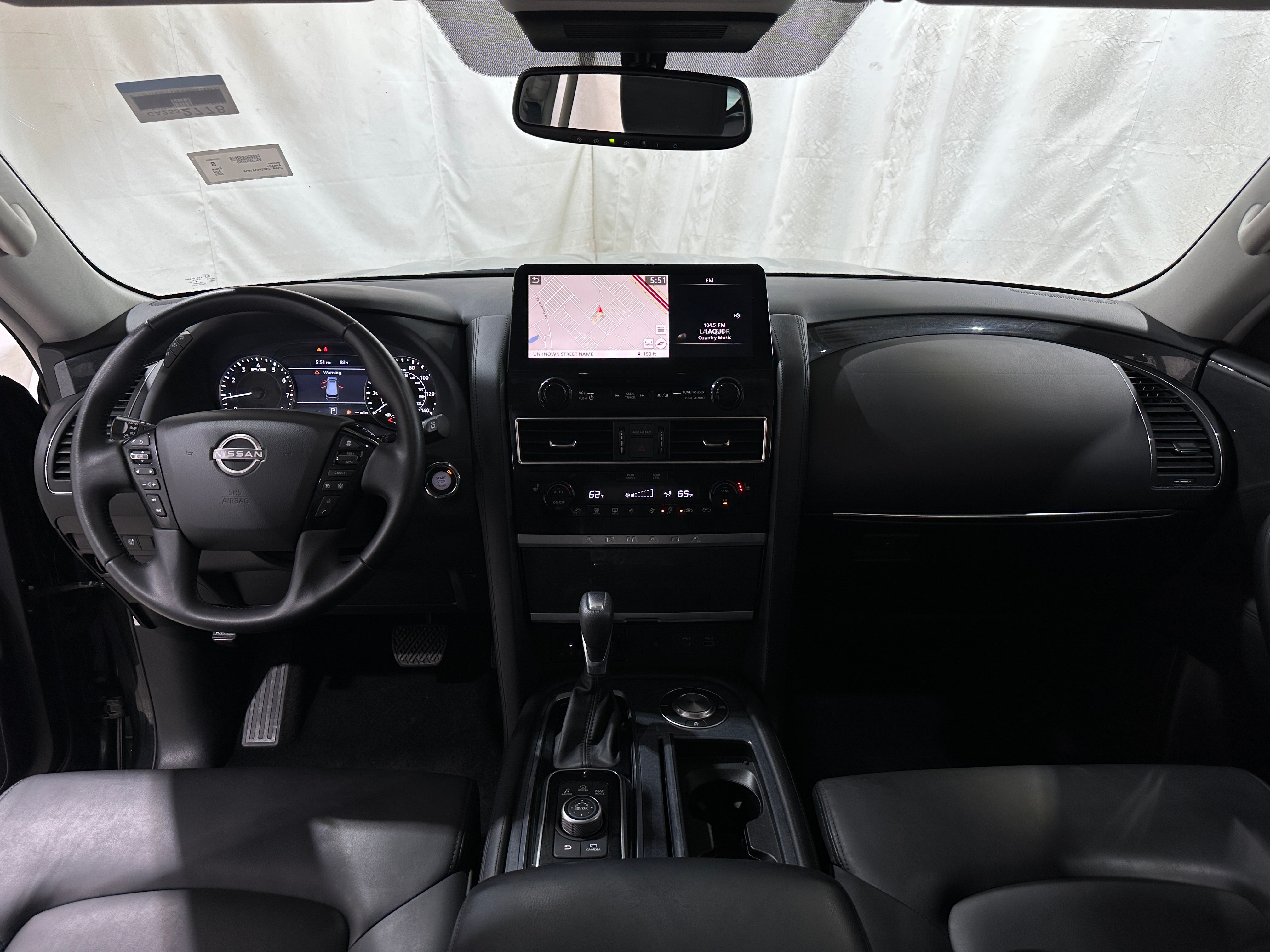 2023 Nissan Armada SV 3