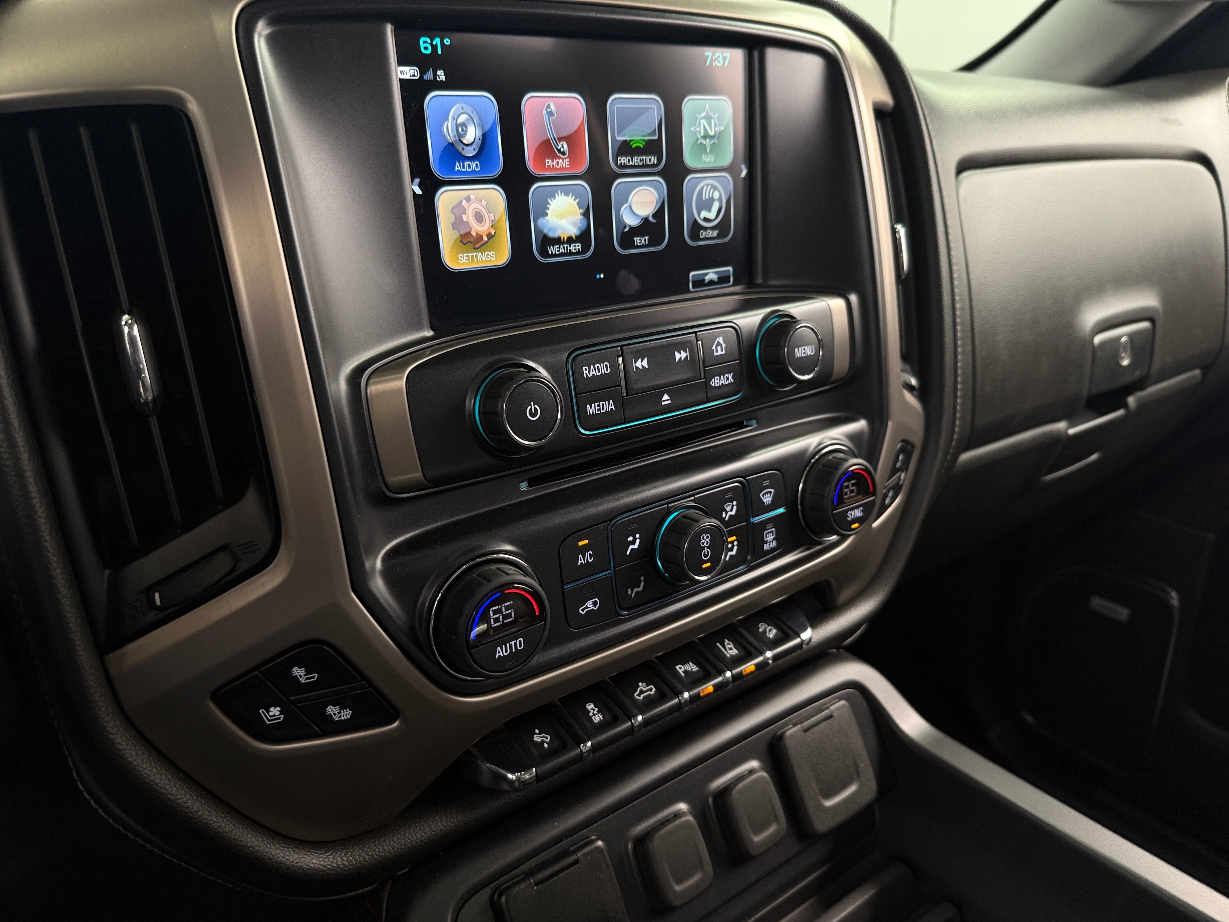 2019 GMC Sierra 2500 Denali 3