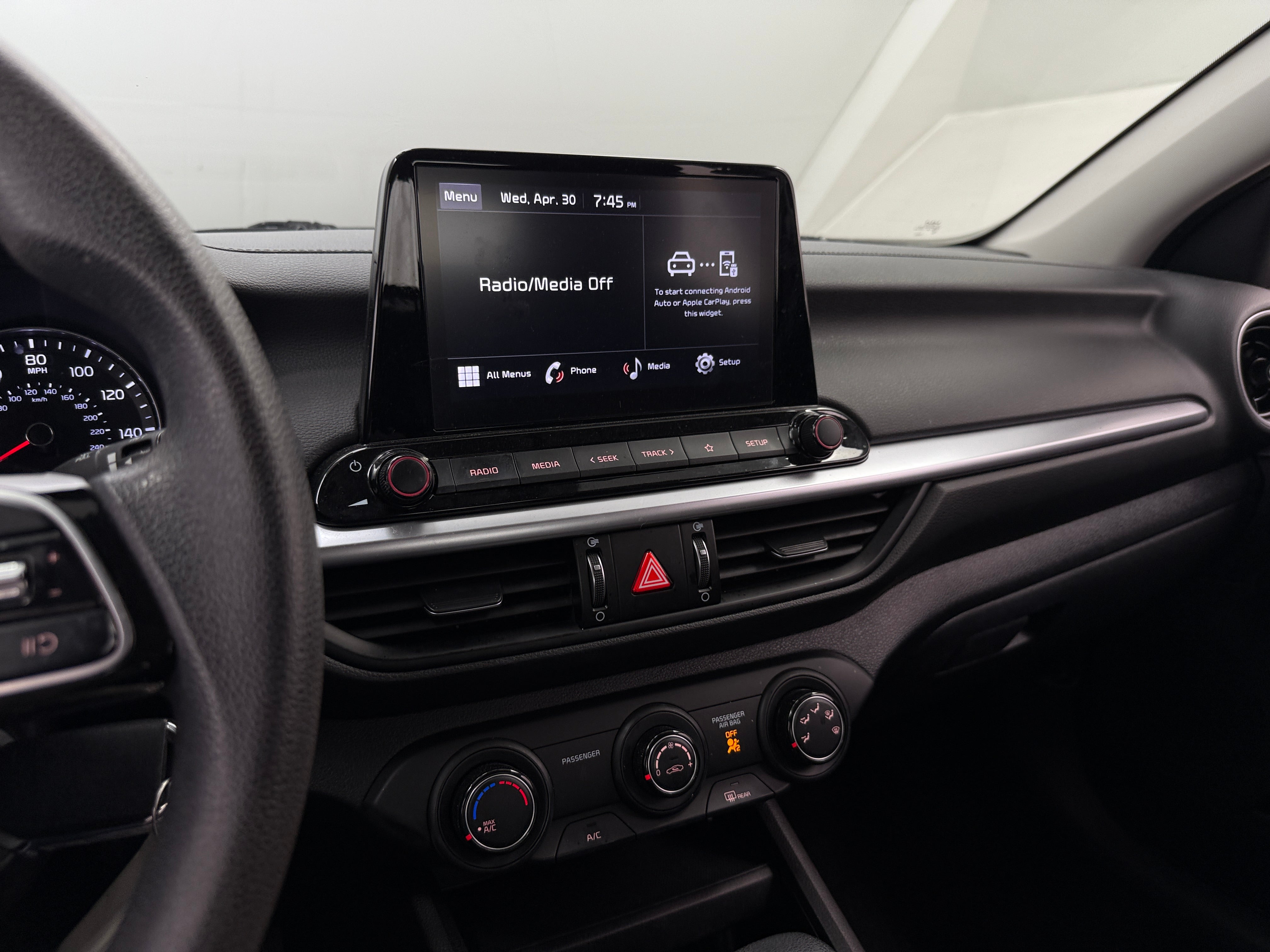 2022 Kia Forte LXS 4