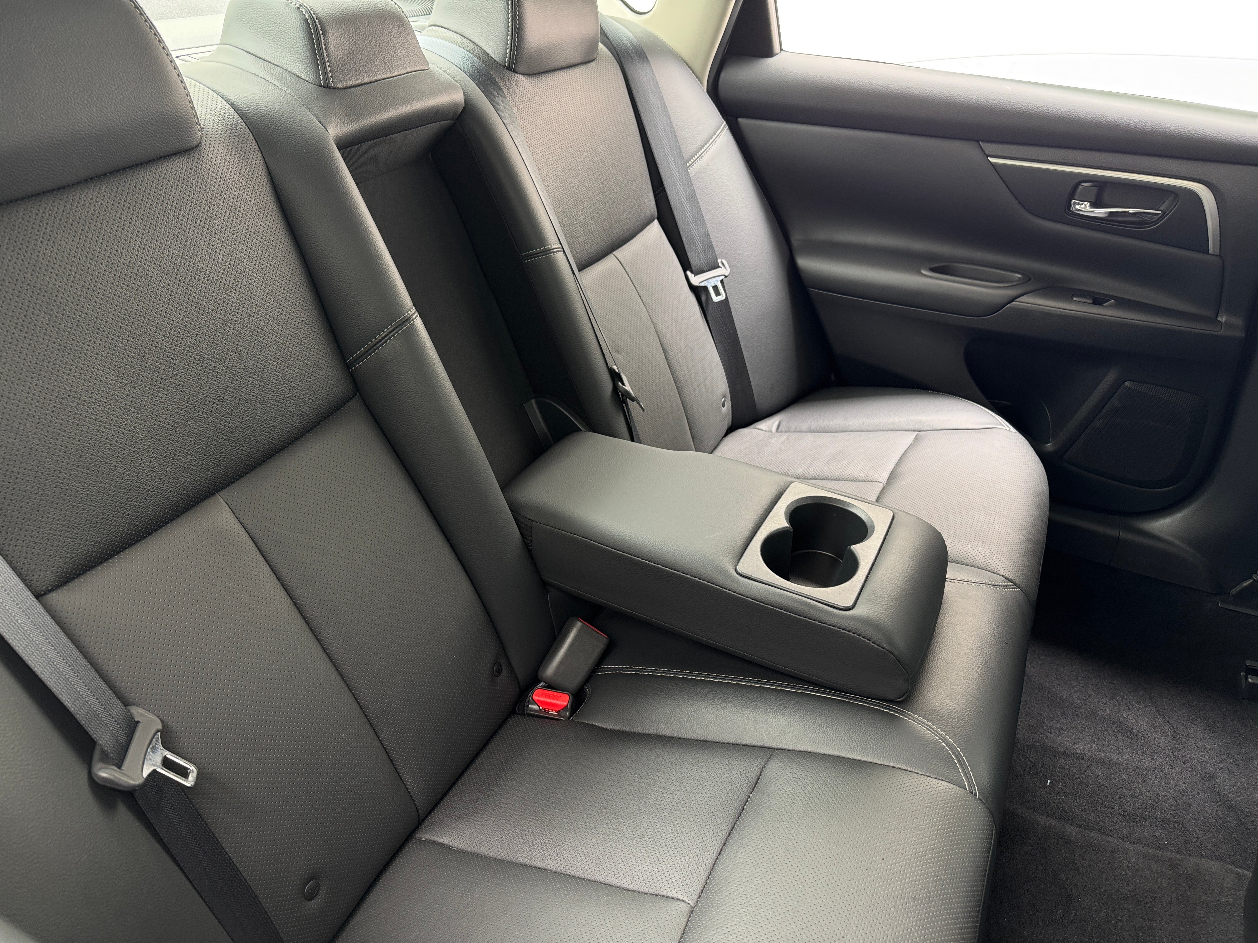 2017 Nissan Altima SL 5