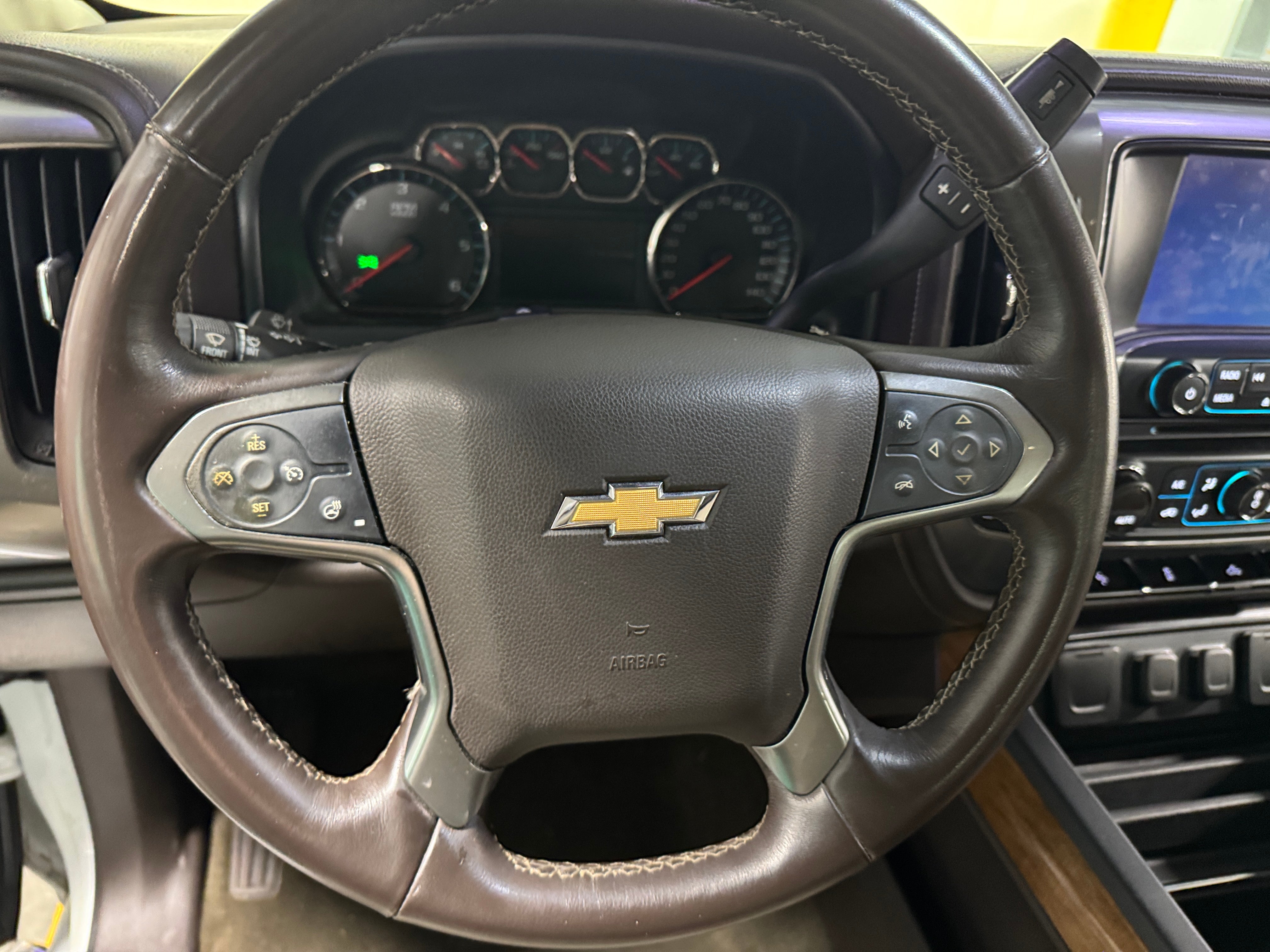 2015 Chevrolet Silverado 1500 LTZ 4