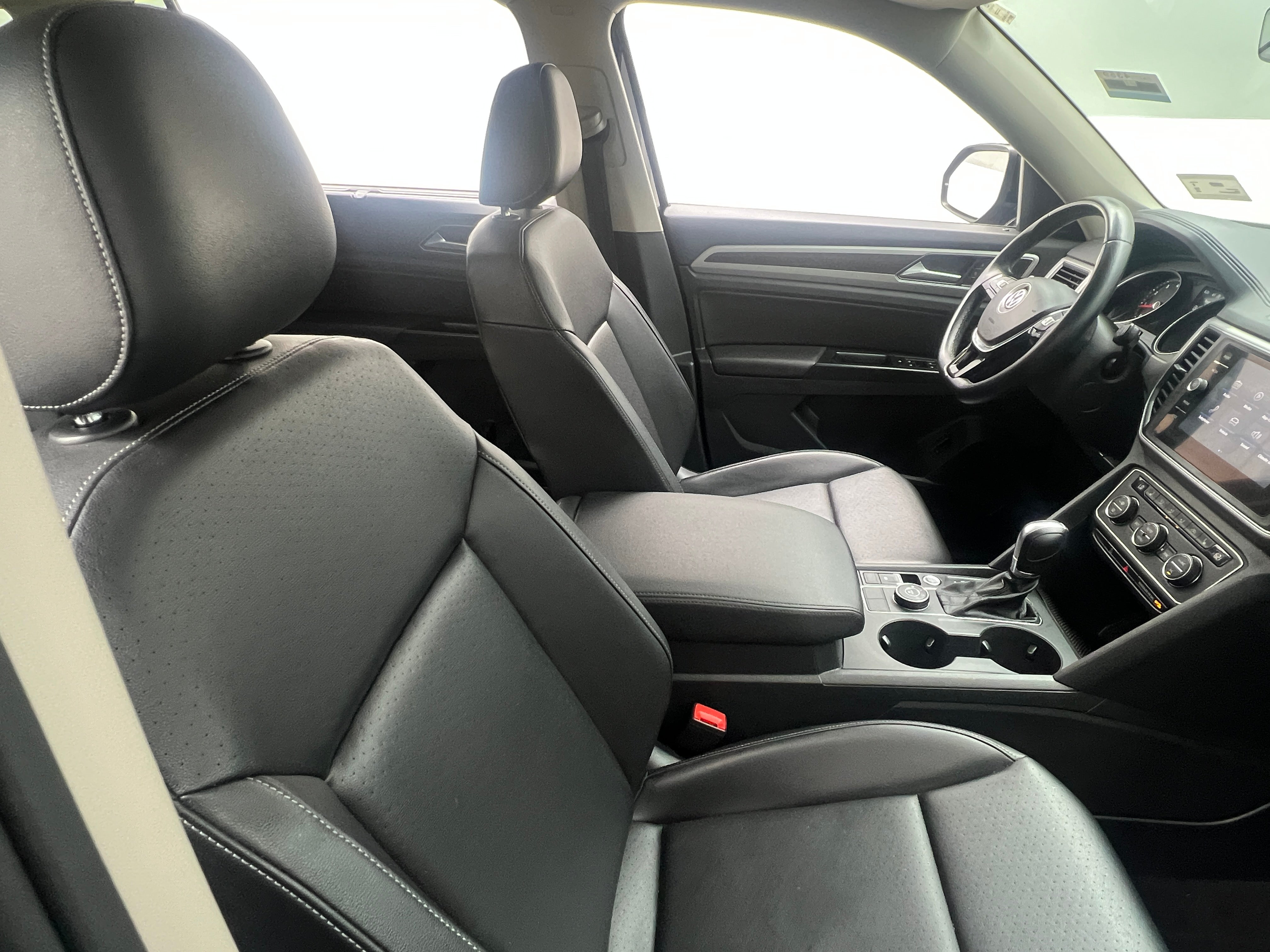 2018 Volkswagen Atlas SE 2