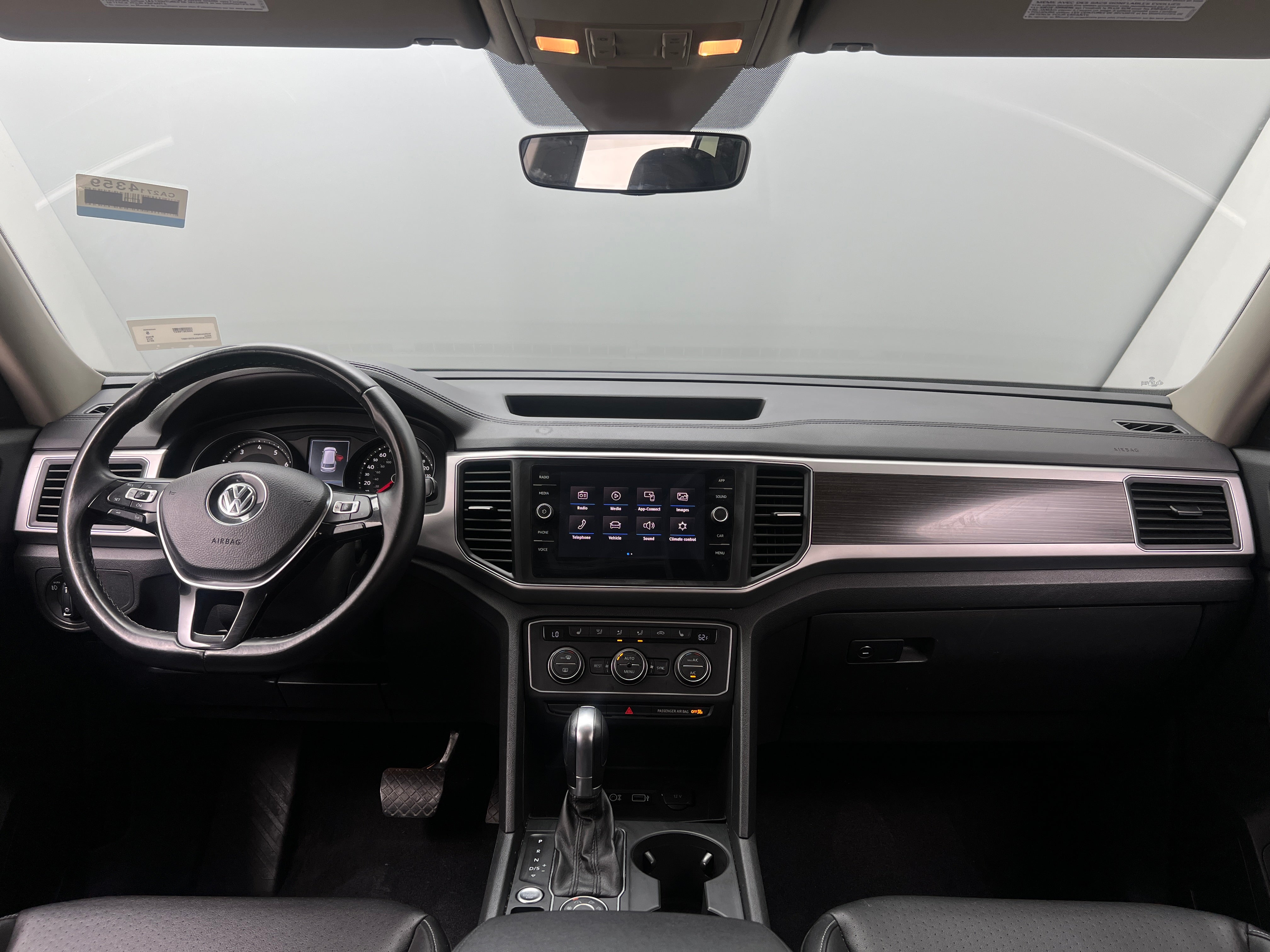 2018 Volkswagen Atlas SE 3