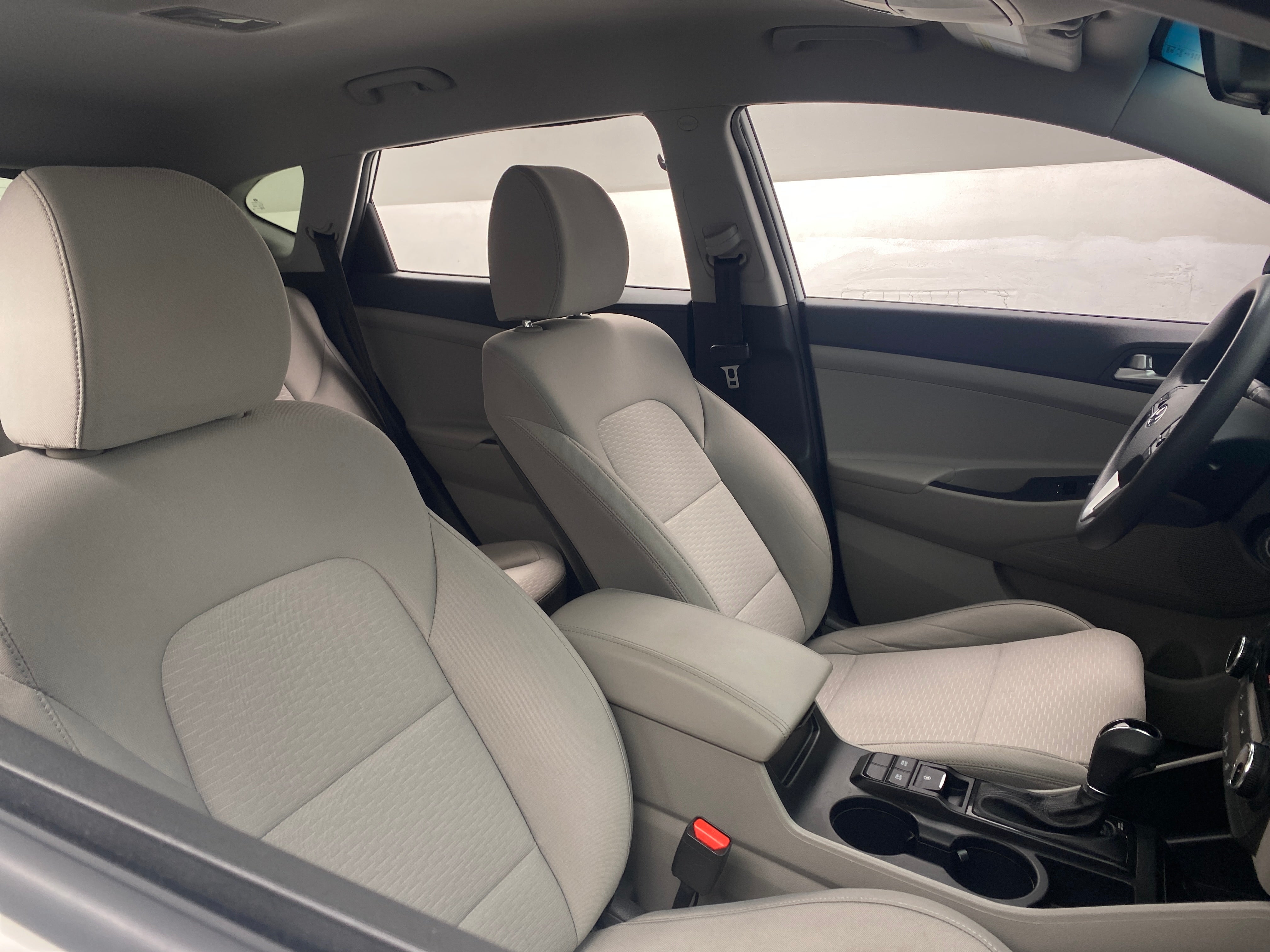 2021 Hyundai Tucson SE 2