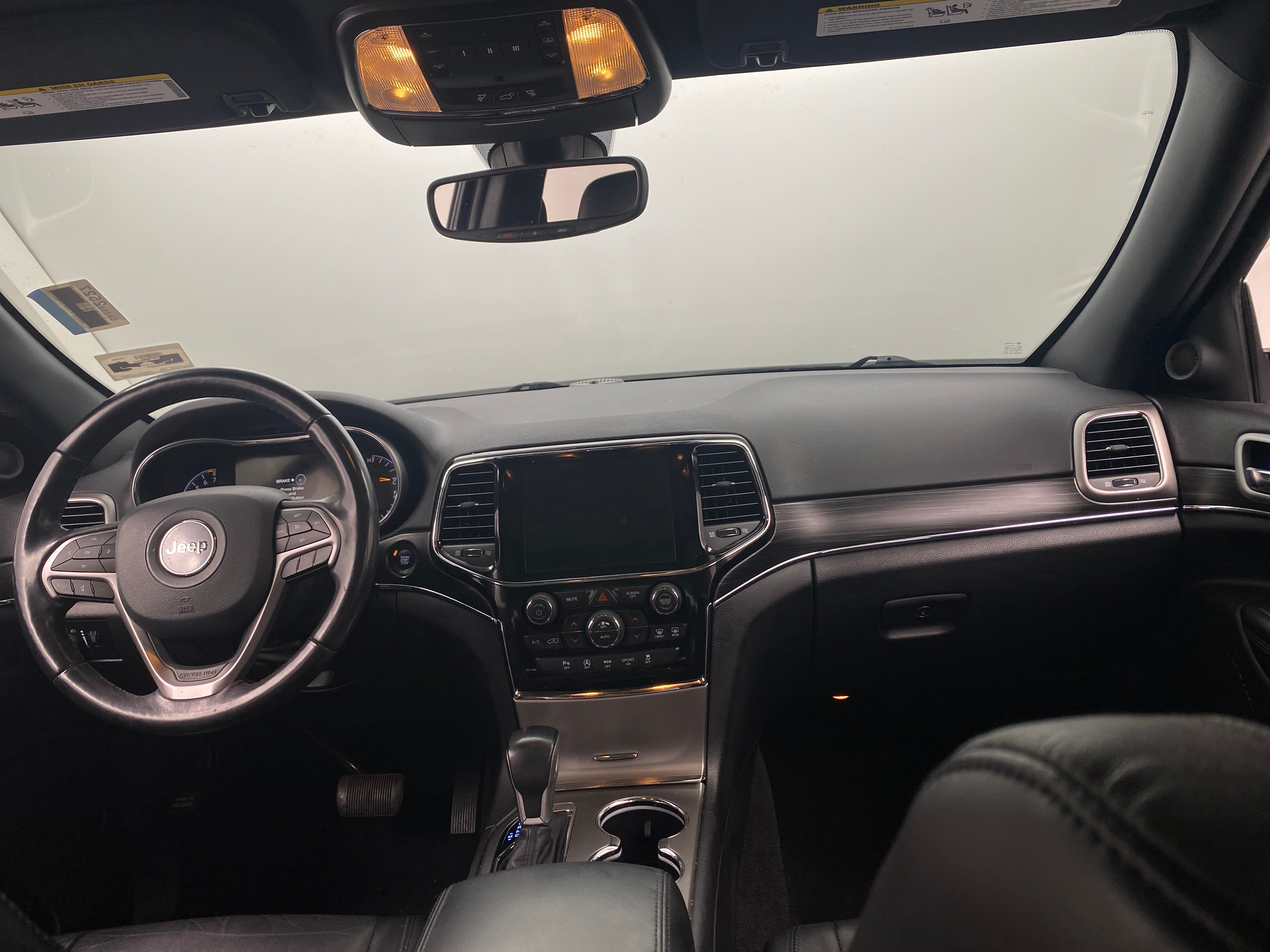 2021 Jeep Grand Cherokee Limited Edition 2