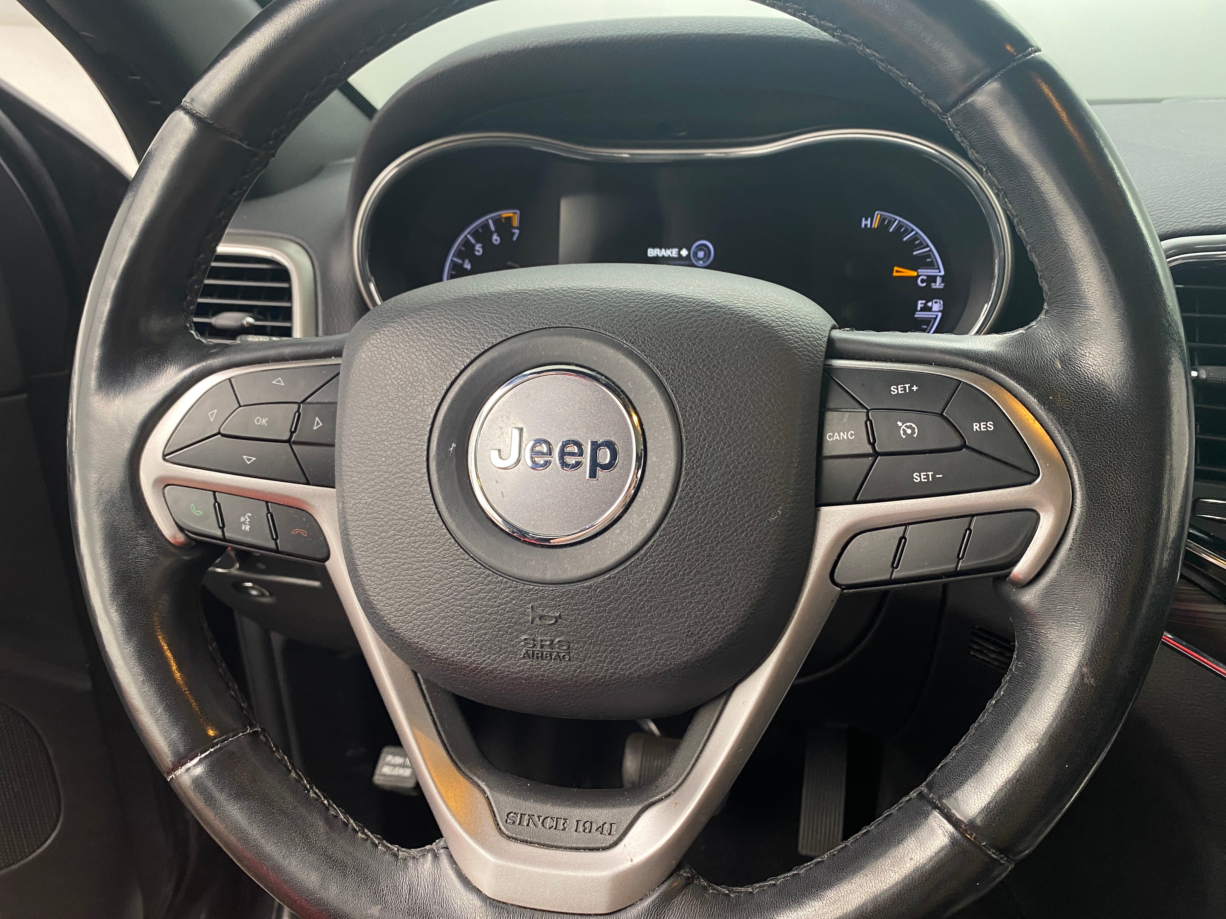 2021 Jeep Grand Cherokee Limited Edition 4