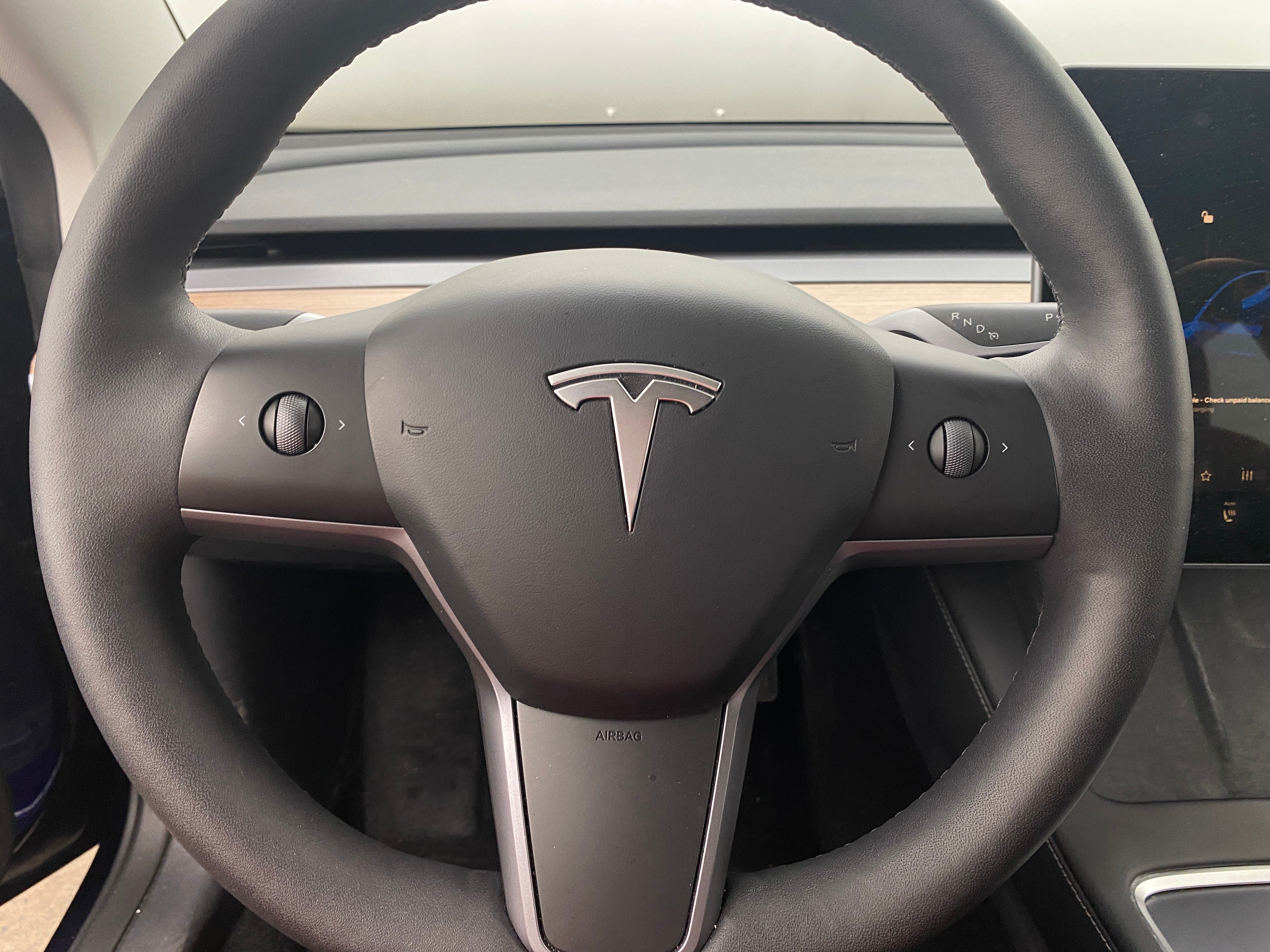 2023 Tesla Model 3 Standard Range 4