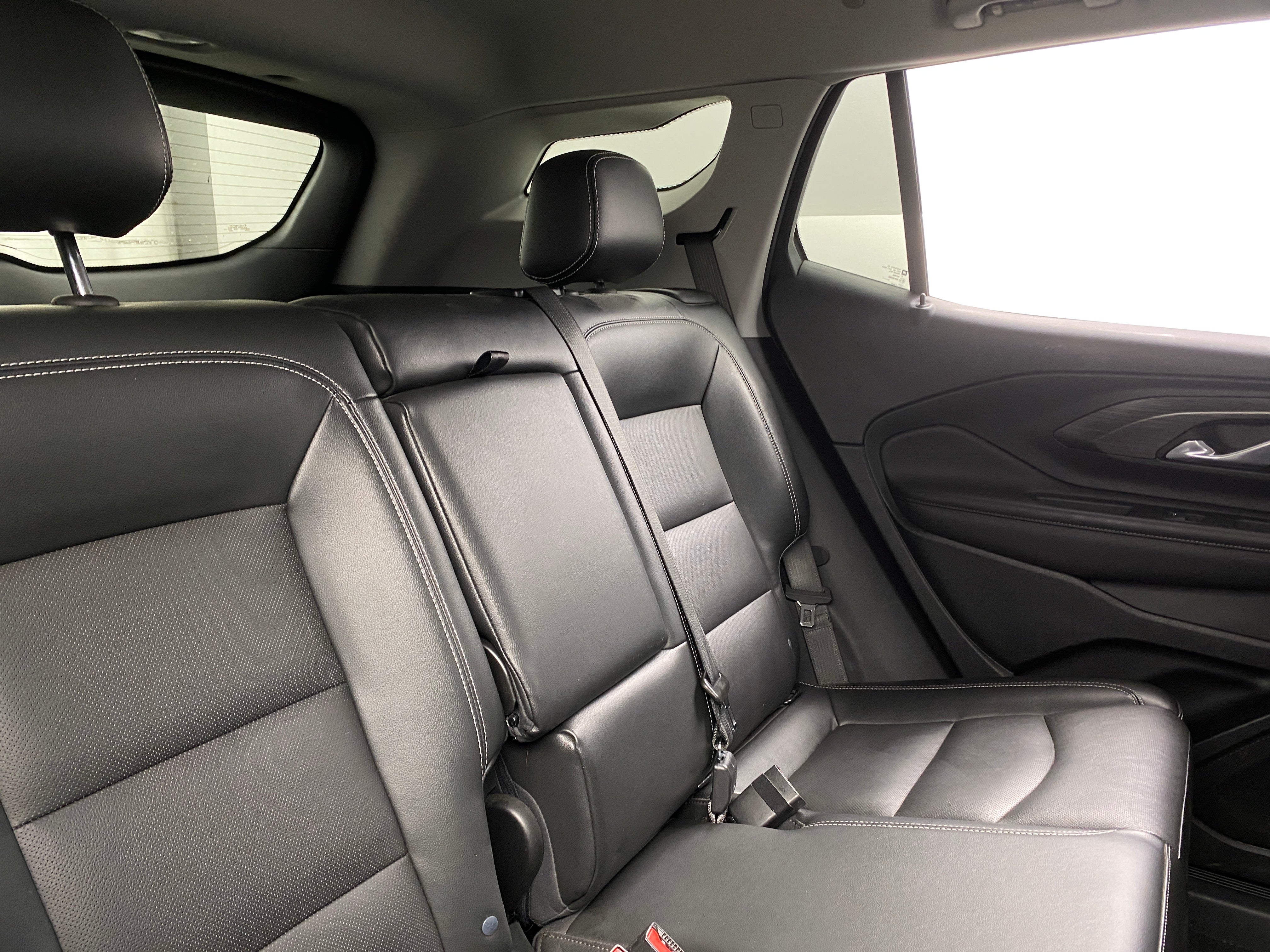 2023 GMC Terrain SLT 5