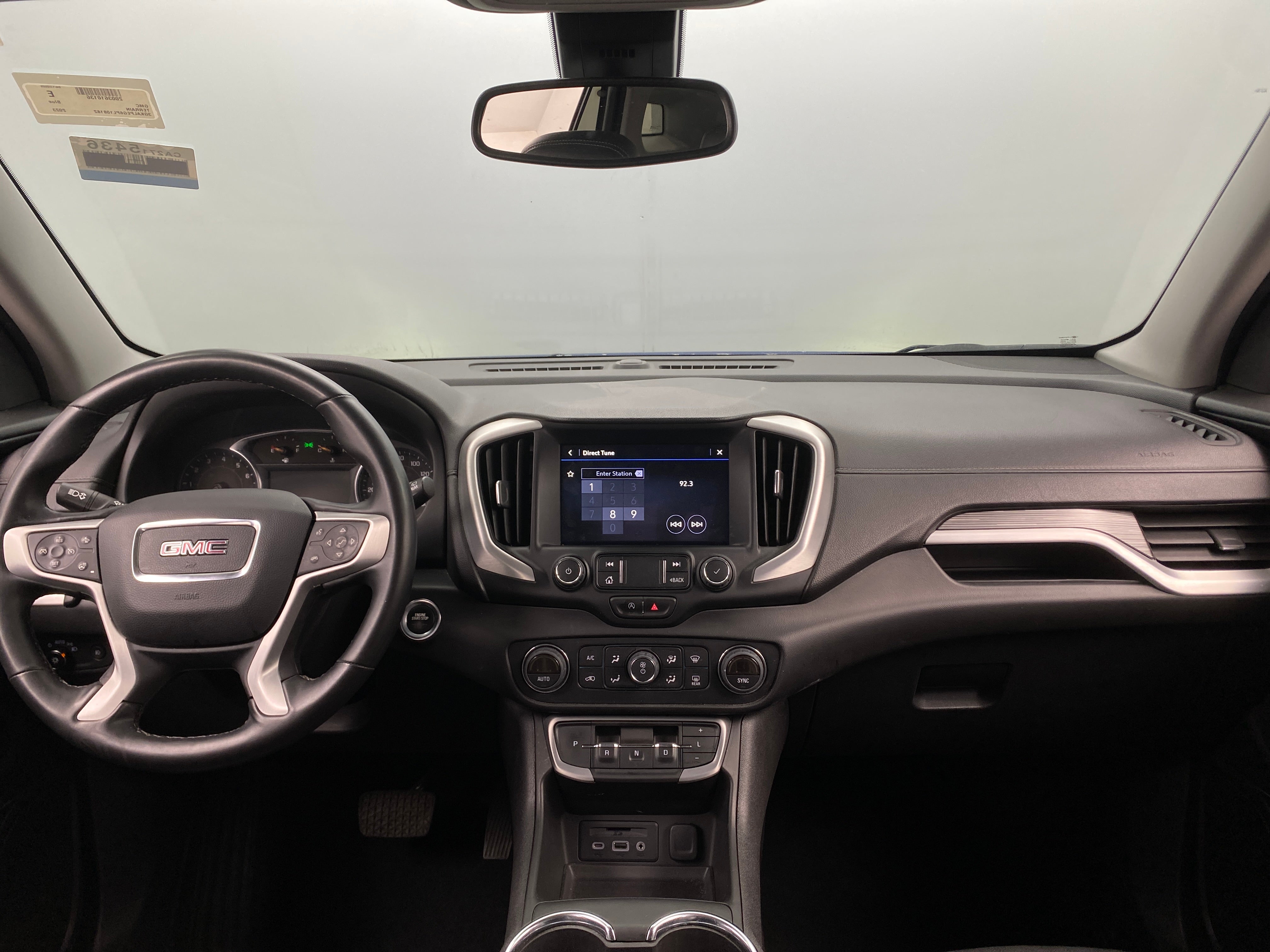 2023 GMC Terrain SLT 2