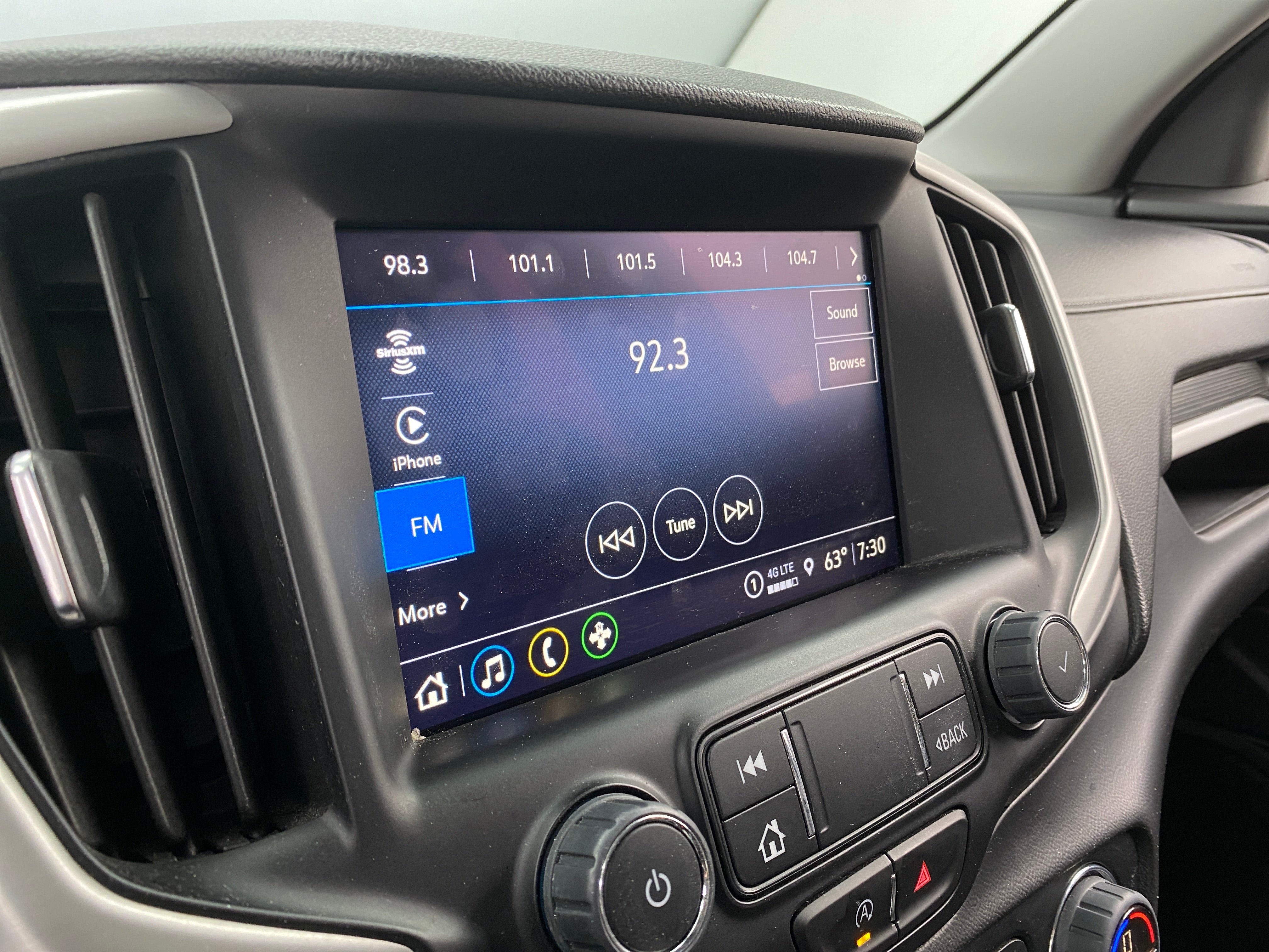 2023 GMC Terrain SLT 3